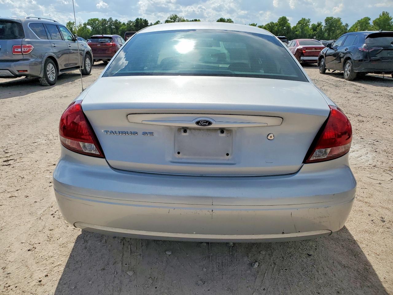 2004 Ford Taurus Se Gray vin: 1FAFP53U24G150647