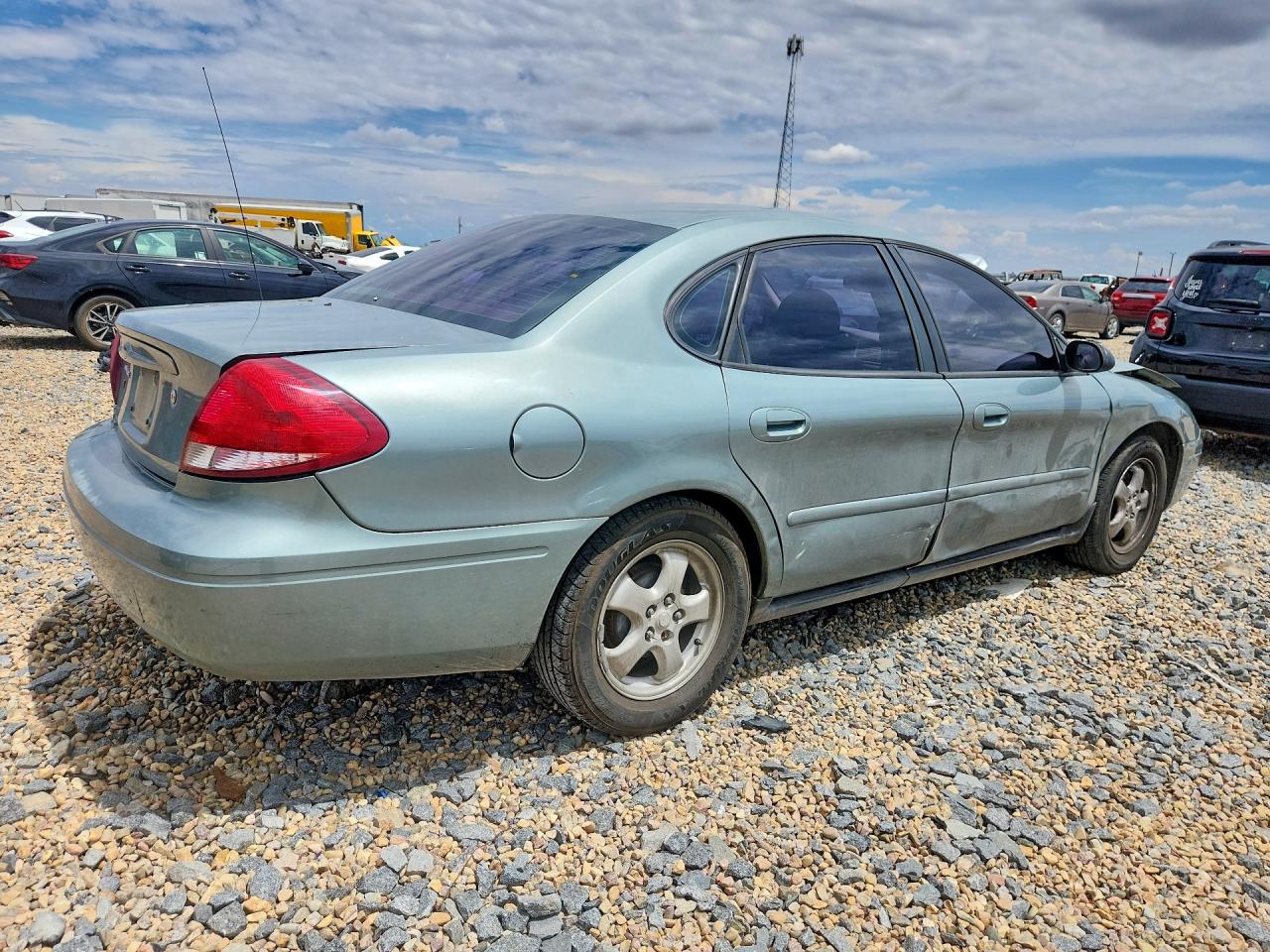 2005 Ford Taurus Se Turquoise vin: 1FAFP53U25A194202