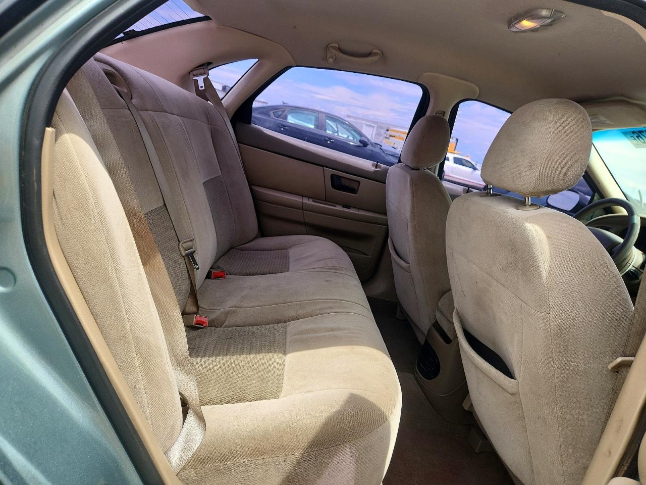2005 Ford Taurus Se Turquoise vin: 1FAFP53U25A194202