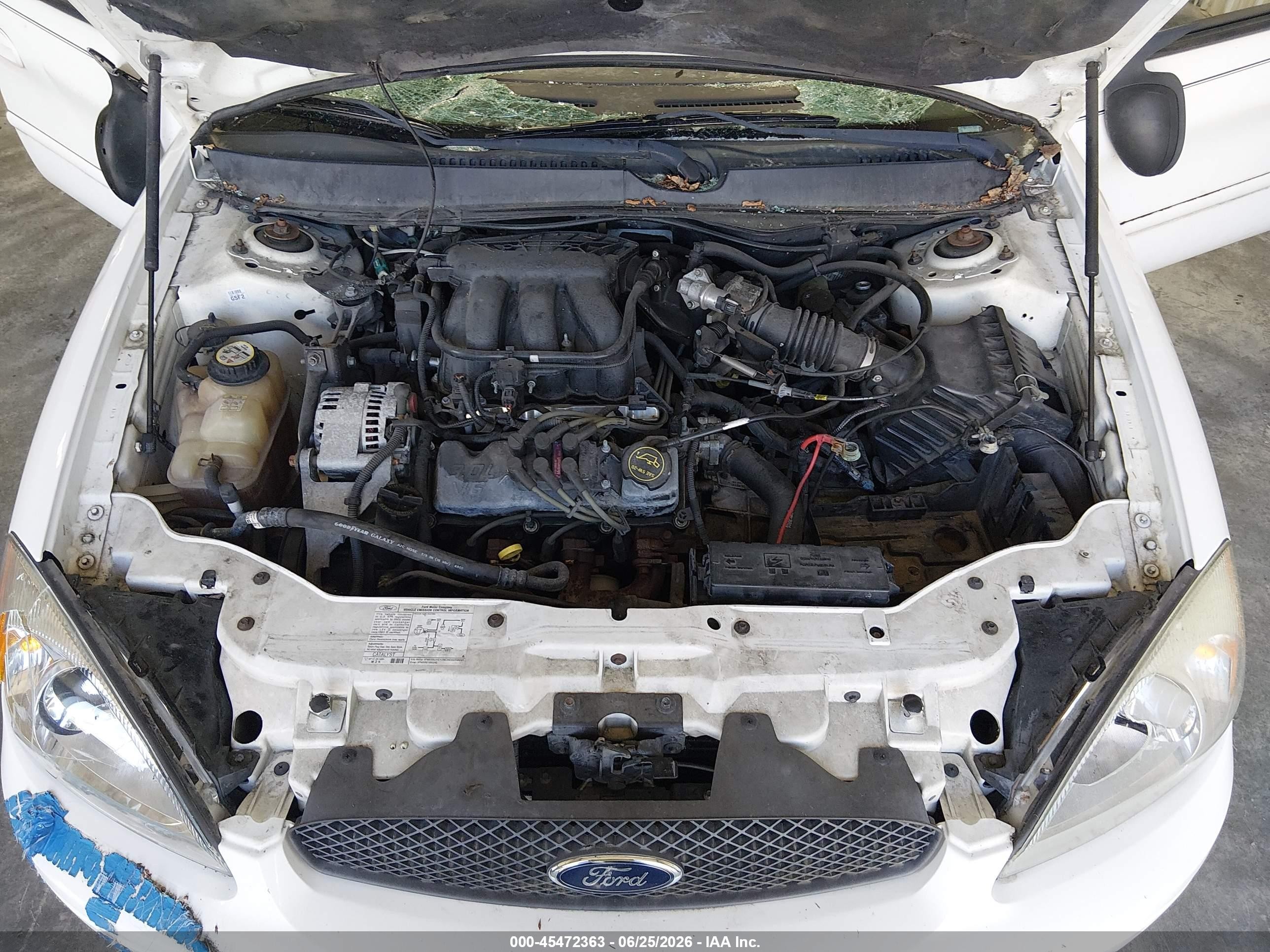 2005 Ford Taurus Se White vin: 1FAFP53U25A214027