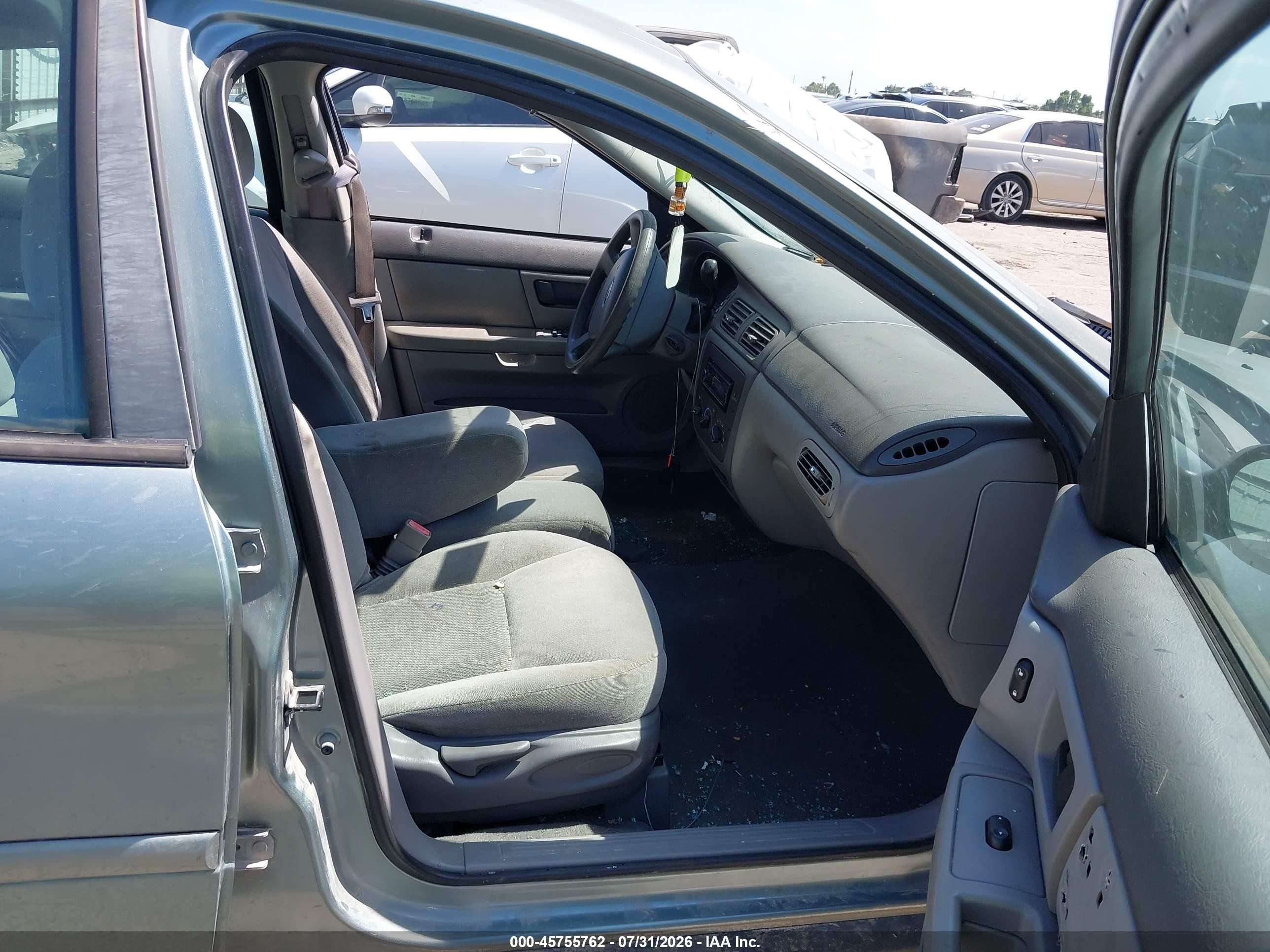 2005 Ford Taurus Se Зеленый vin: 1FAFP53U25A281601
