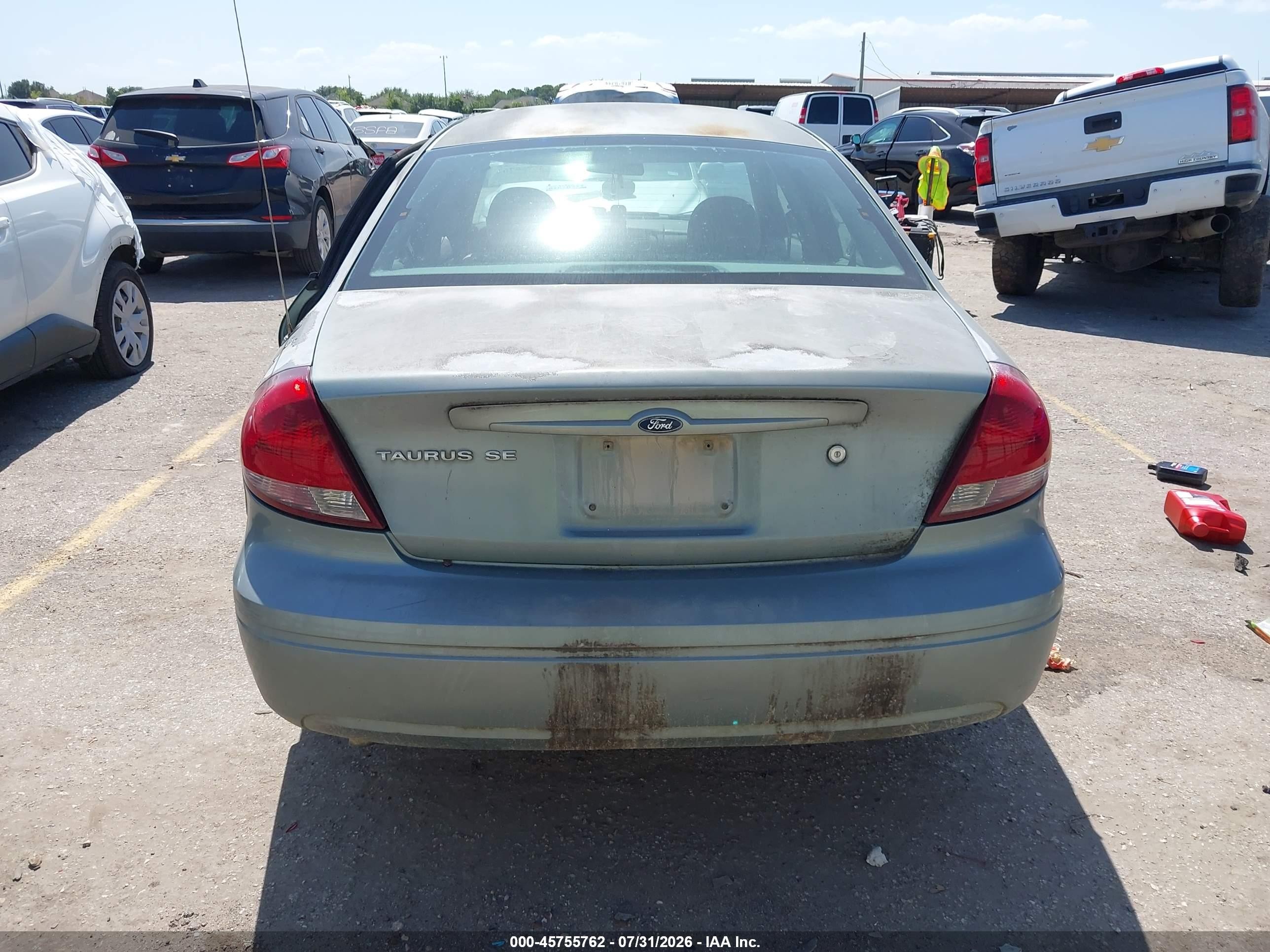 2005 Ford Taurus Se Зеленый vin: 1FAFP53U25A281601