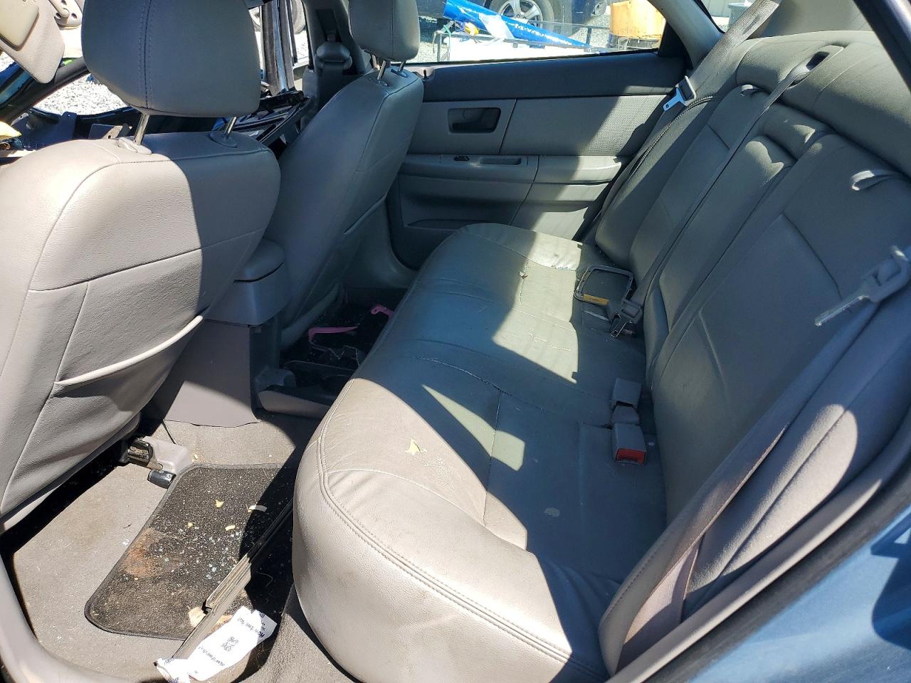2007 Ford Taurus Se Blue vin: 1FAFP53U27A114805