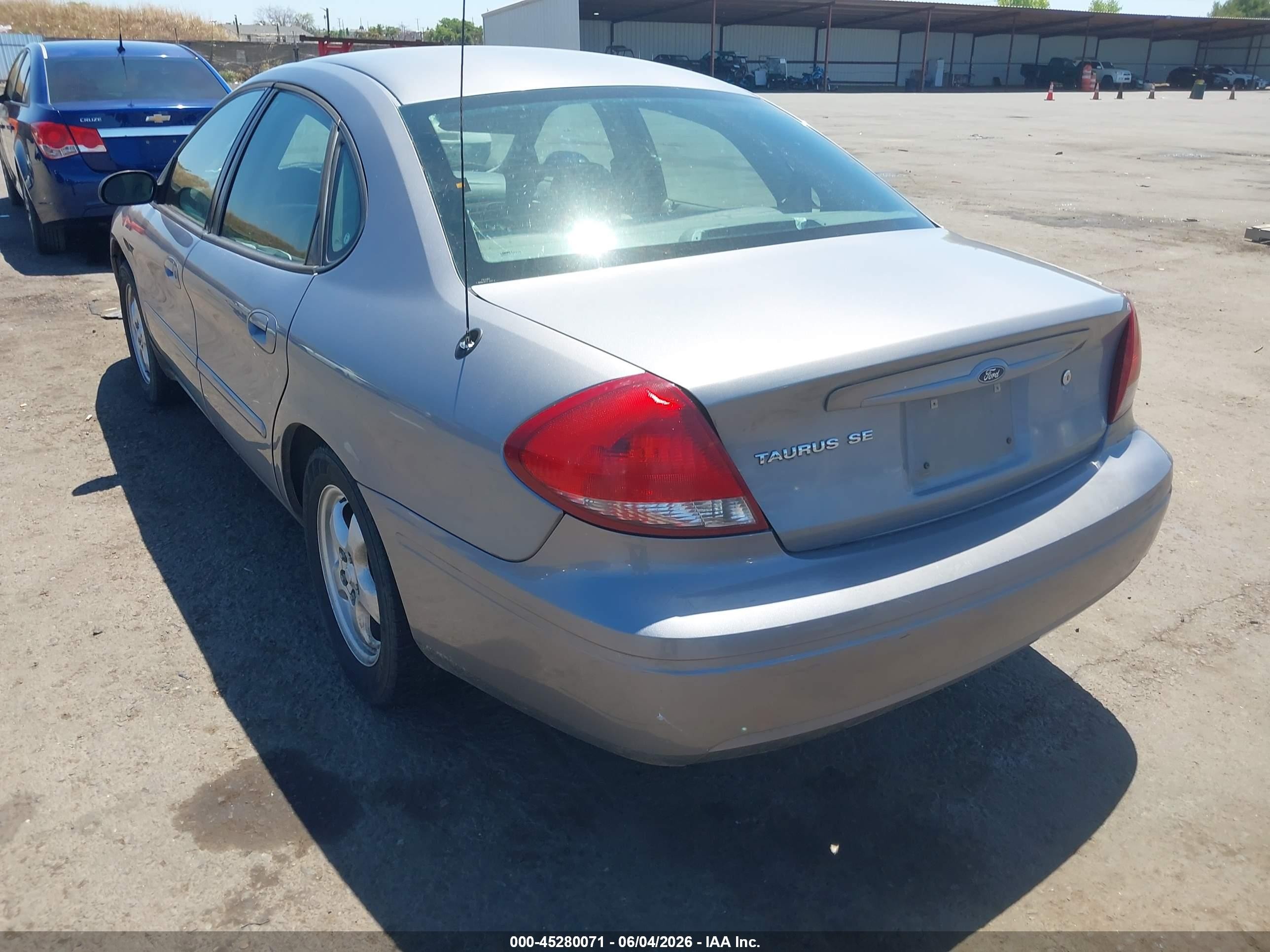 2007 Ford Taurus Se Серый vin: 1FAFP53U27A132348
