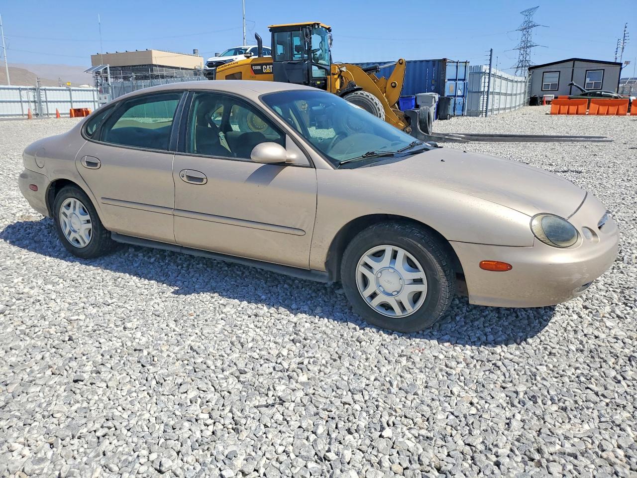1999 Ford Taurus Se Gold vin: 1FAFP53U2XG315570