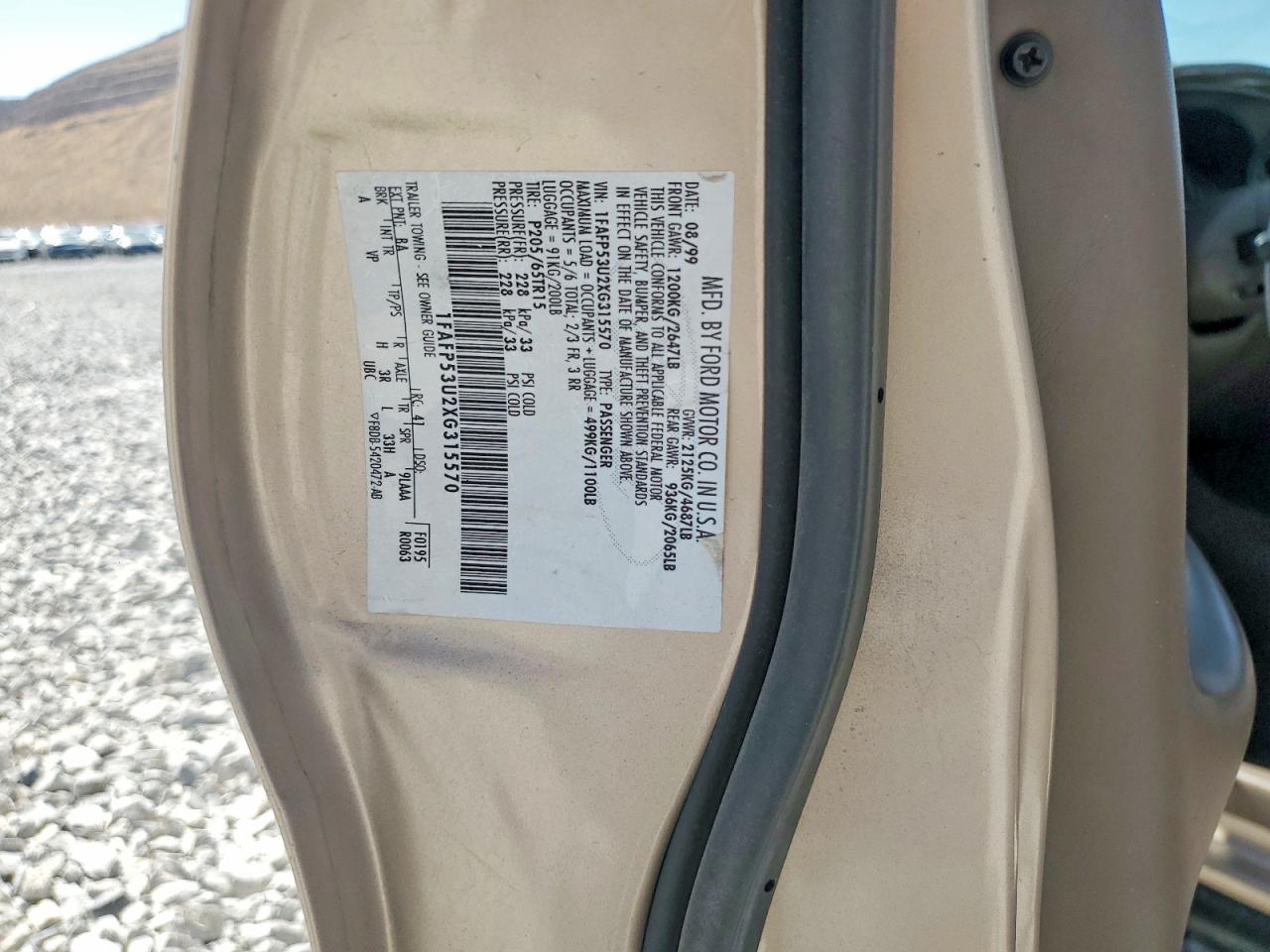 1999 Ford Taurus Se Gold vin: 1FAFP53U2XG315570