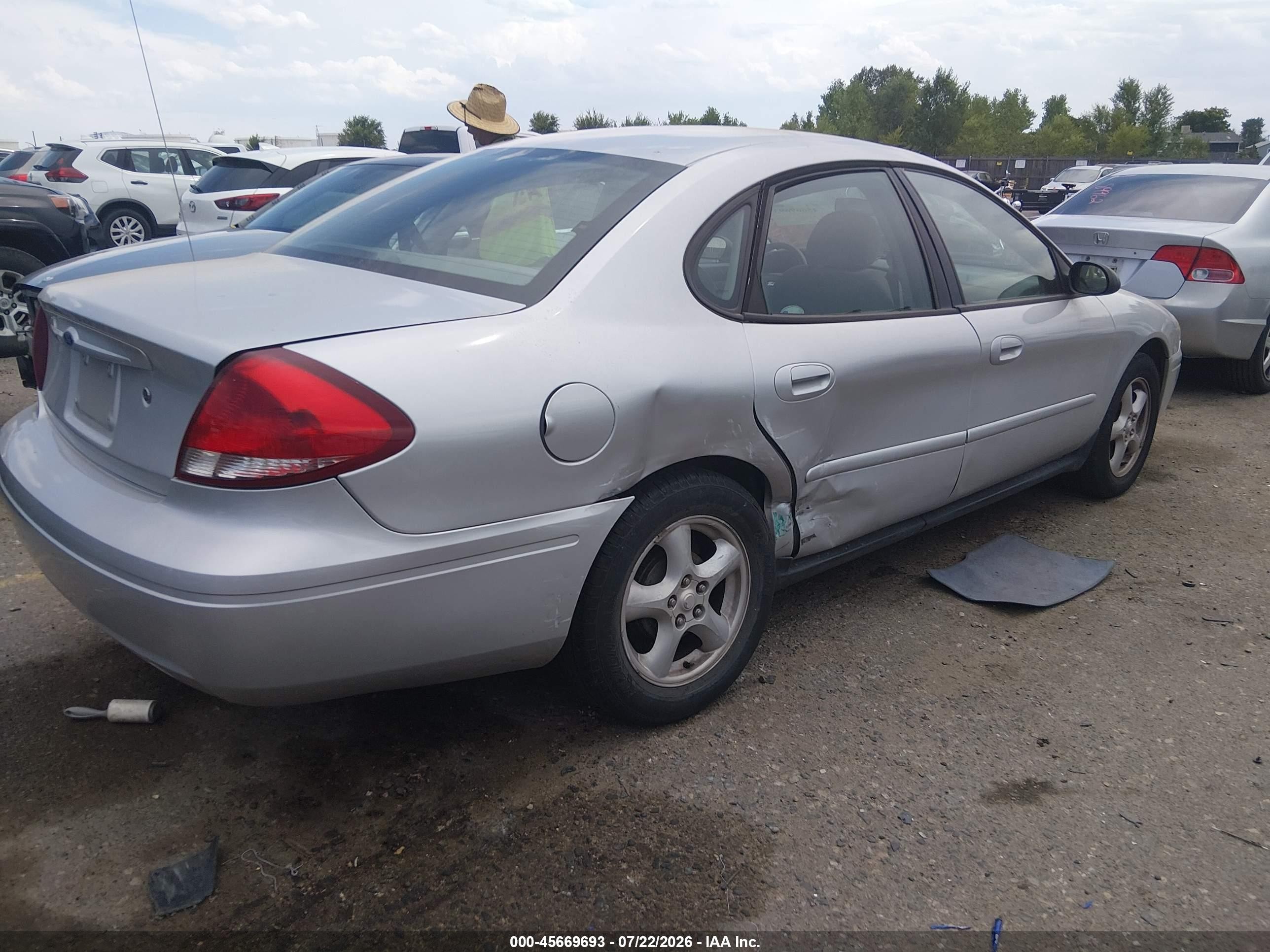 2005 Ford Taurus Se Silver vin: 1FAFP53U35A157630