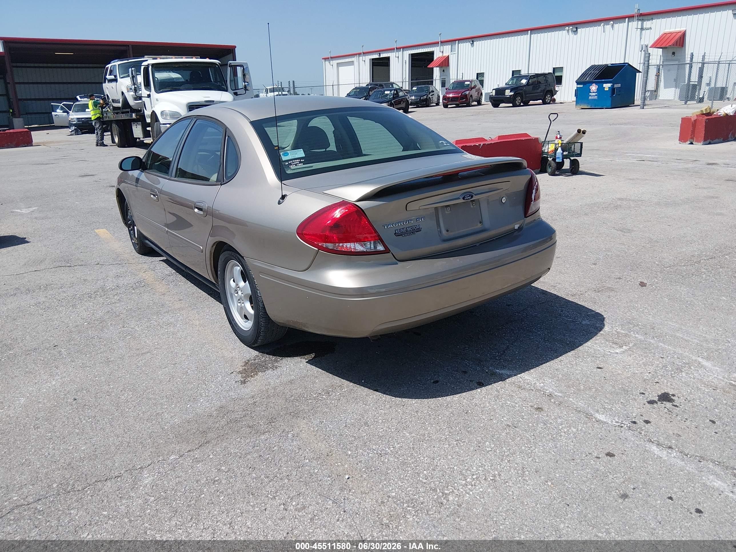 2005 Ford Taurus Se Tan vin: 1FAFP53U35A293353
