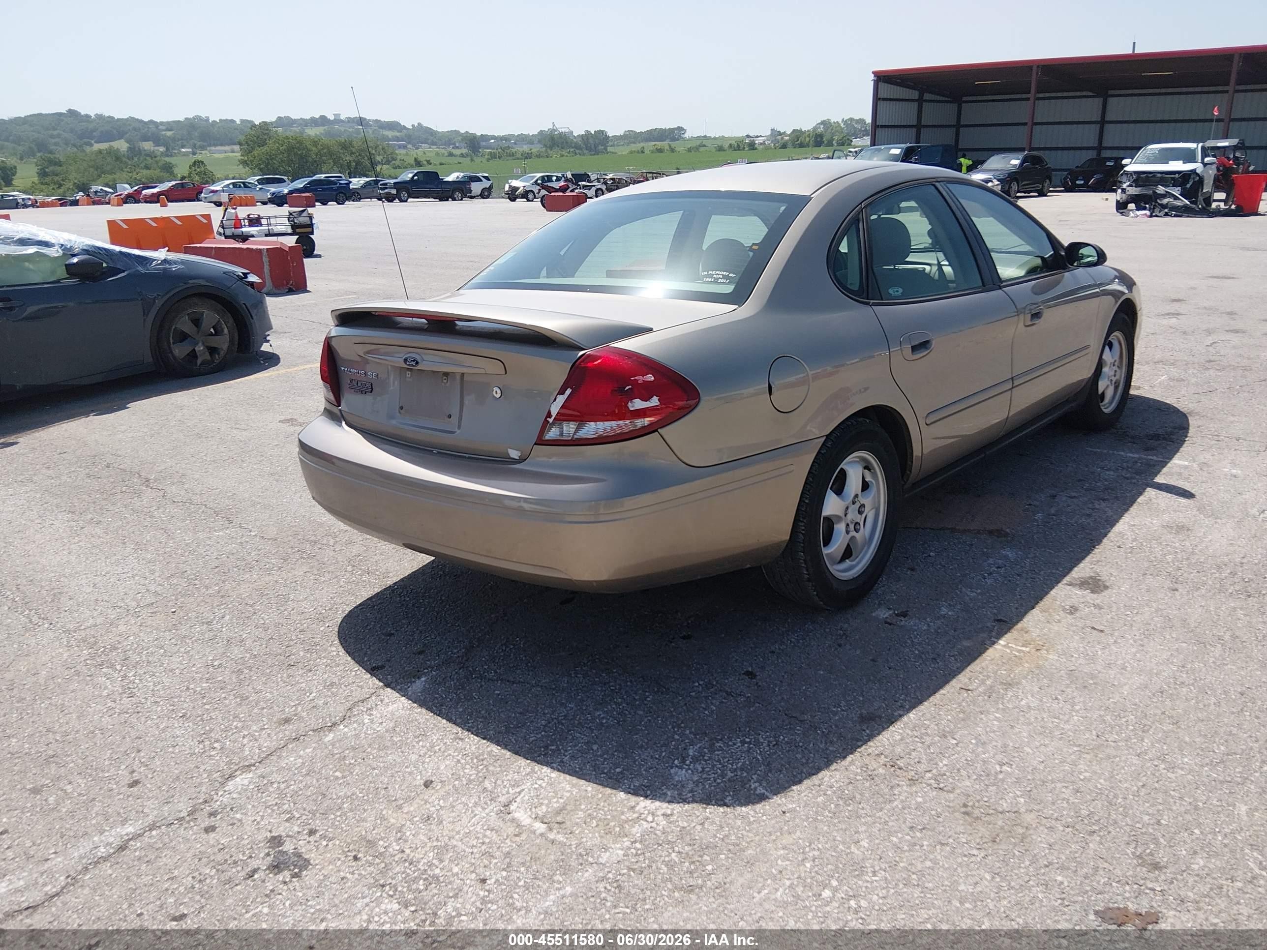 2005 Ford Taurus Se Tan vin: 1FAFP53U35A293353