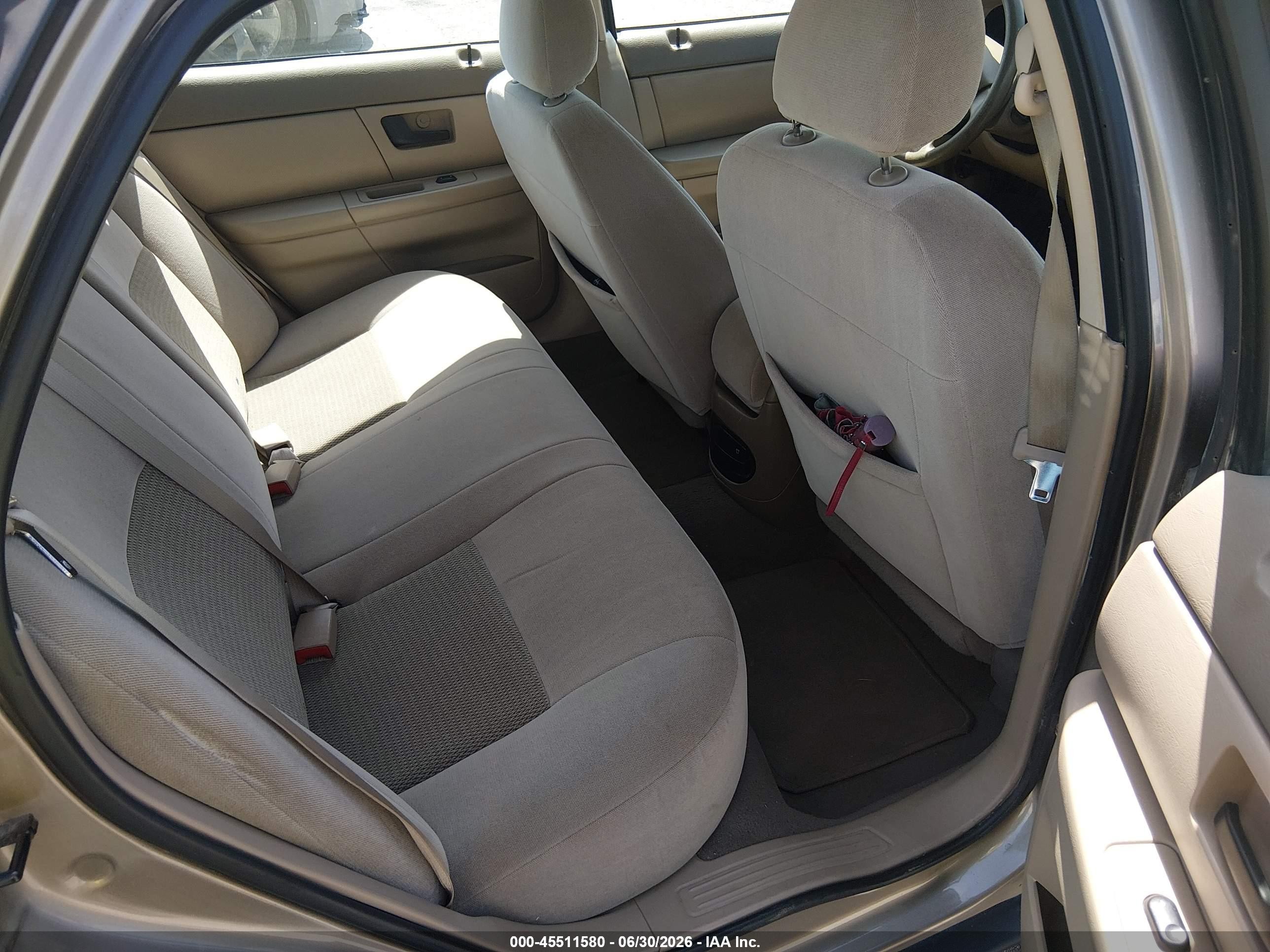 2005 Ford Taurus Se Tan vin: 1FAFP53U35A293353