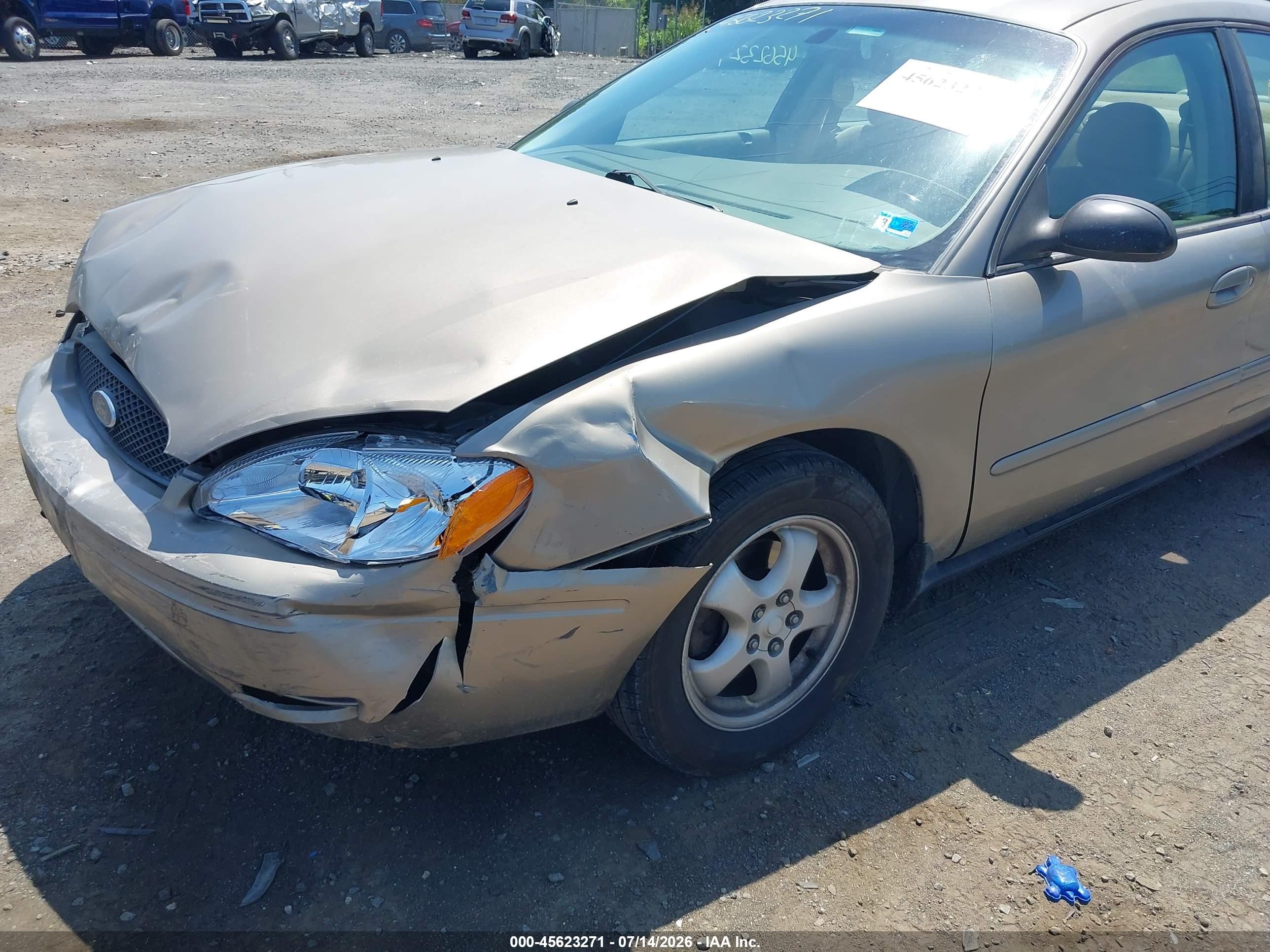 2006 Ford Taurus Se Бежевый vin: 1FAFP53U36A147195