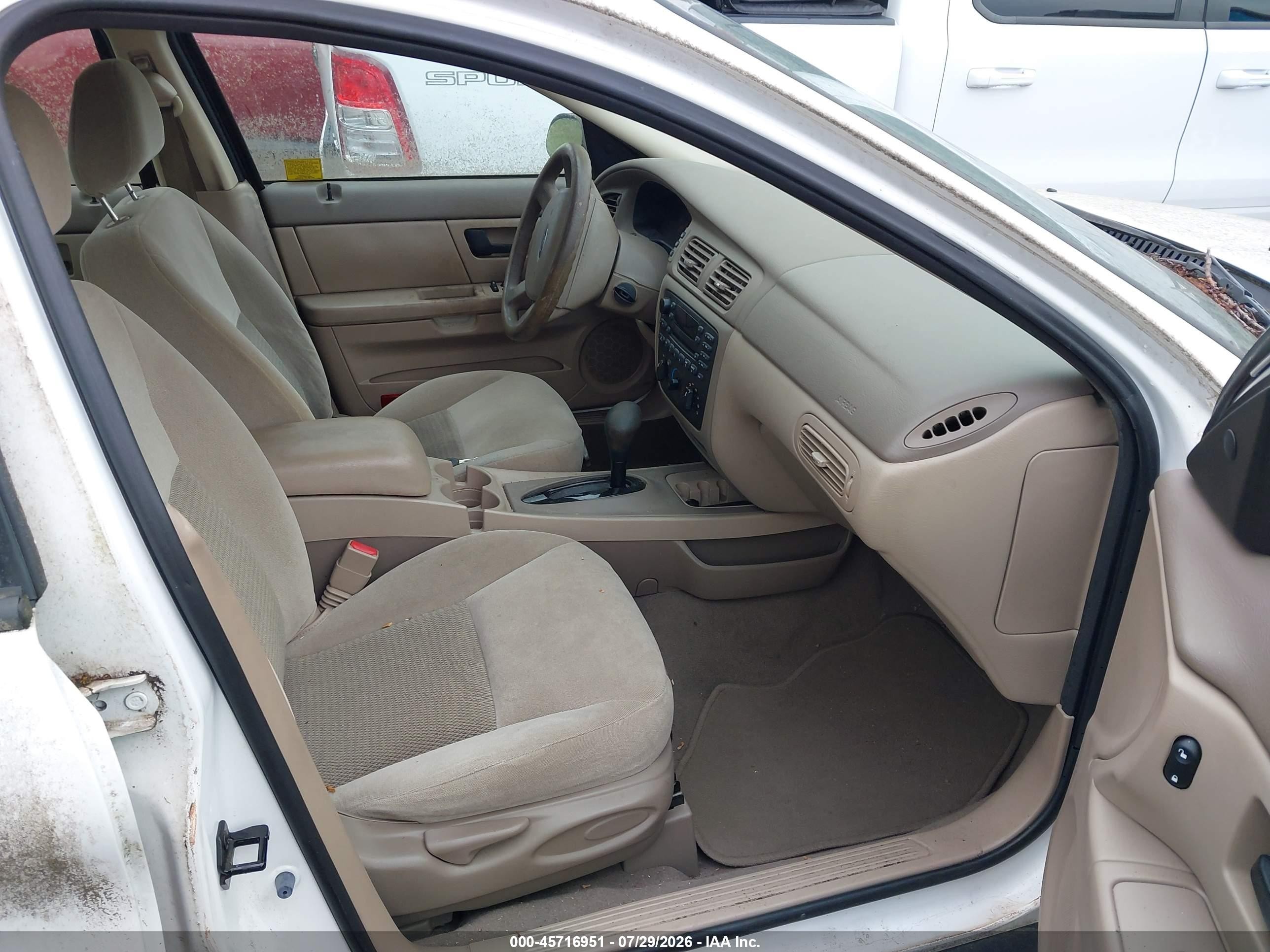 2007 Ford Taurus Se White vin: 1FAFP53U37A114277
