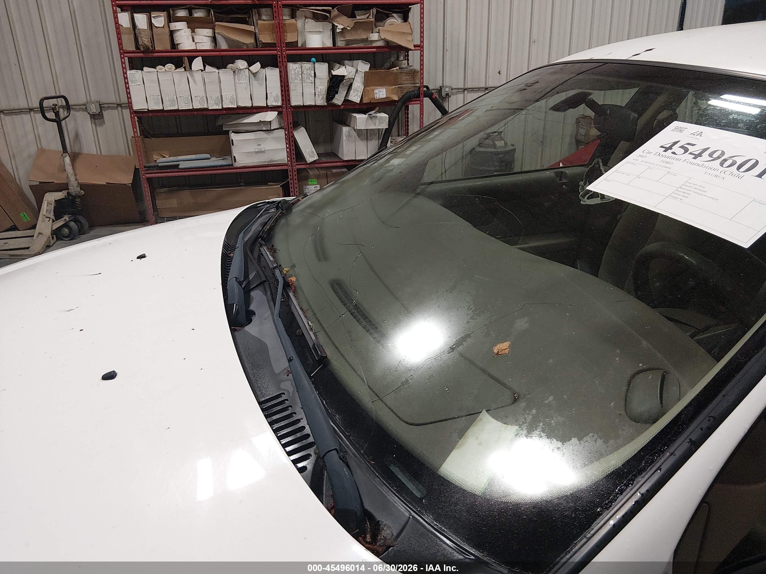 2007 Ford Taurus Se White vin: 1FAFP53U37A119494