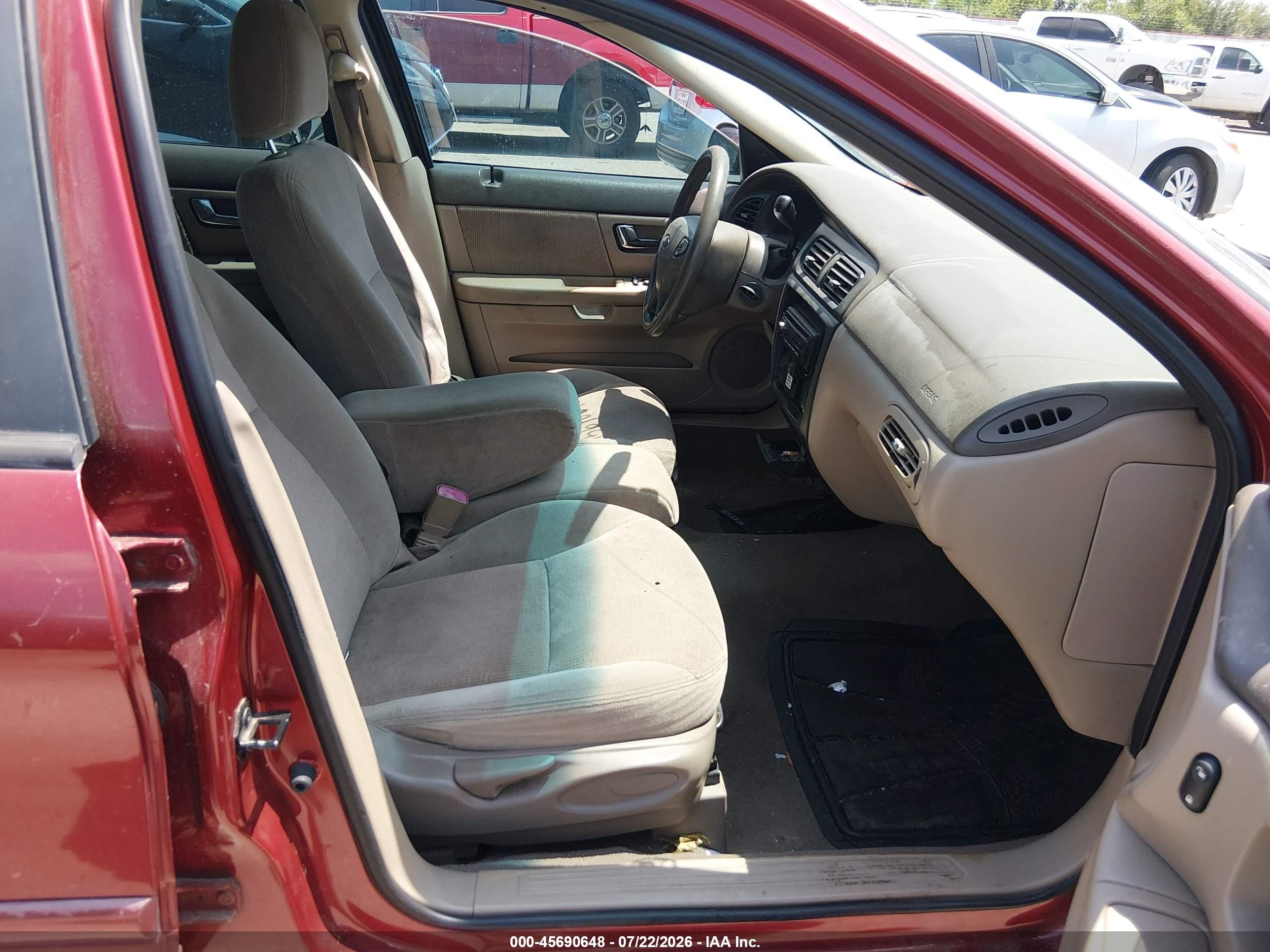 2001 Ford Taurus Se Red vin: 1FAFP53U41A293937