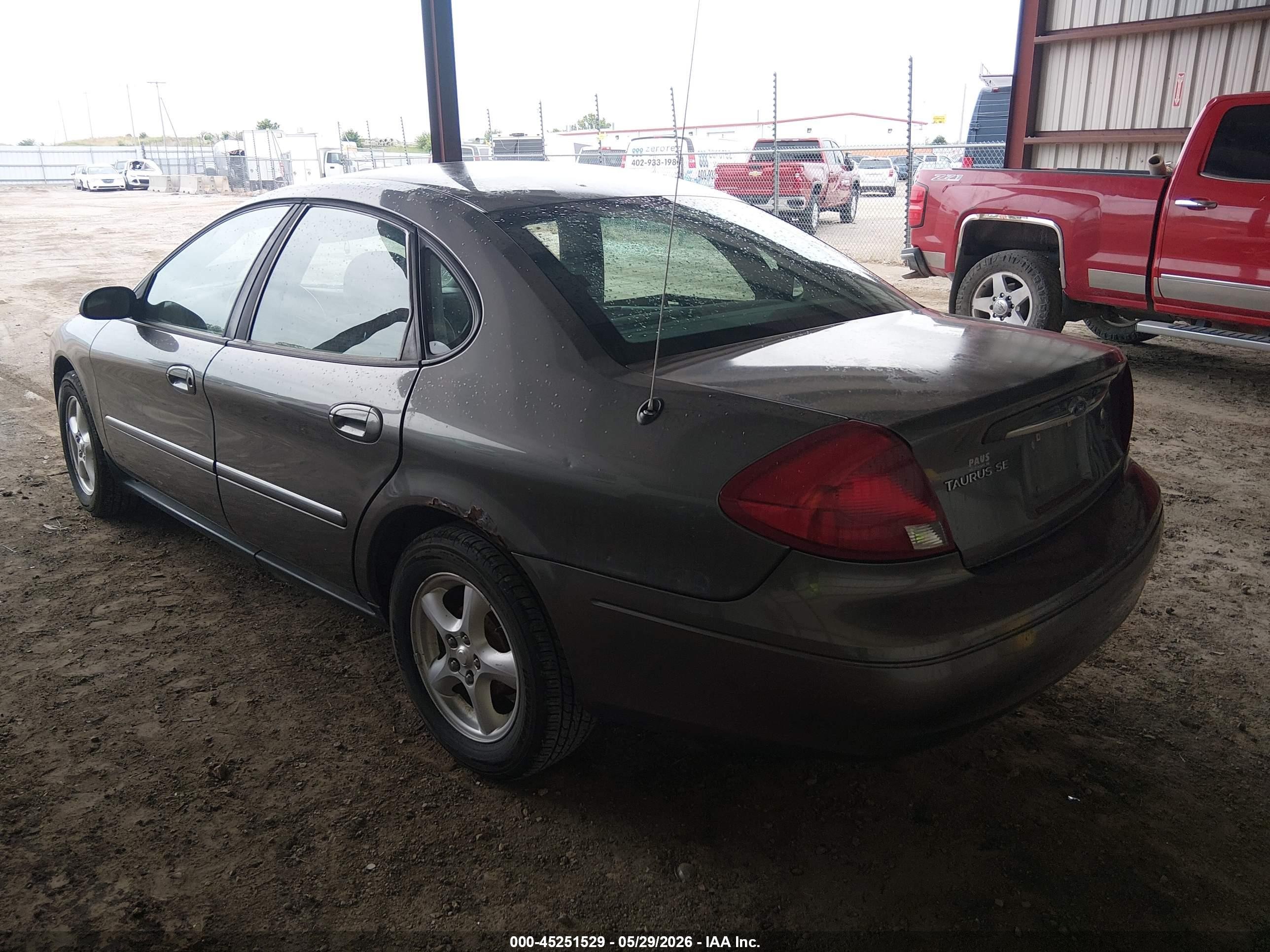 2002 Ford Taurus Se Серый vin: 1FAFP53U42G250763