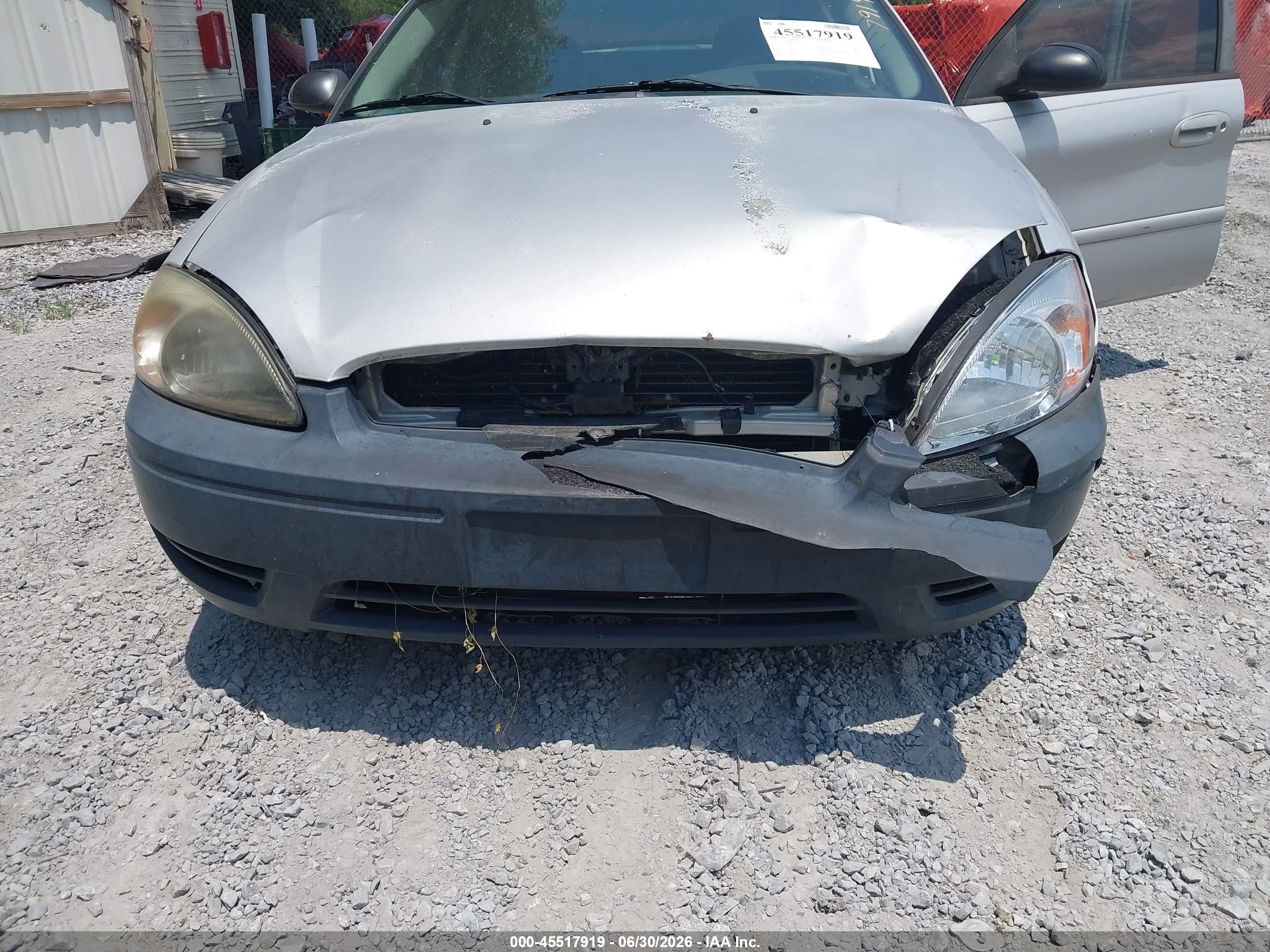 2006 Ford Taurus Se Silver vin: 1FAFP53U46A107028