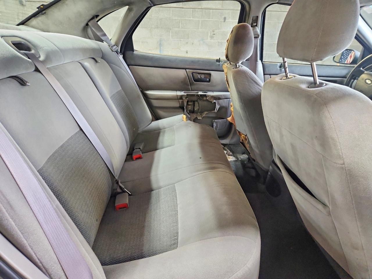 2006 Ford Taurus Se Бирюзовый vin: 1FAFP53U46A185941