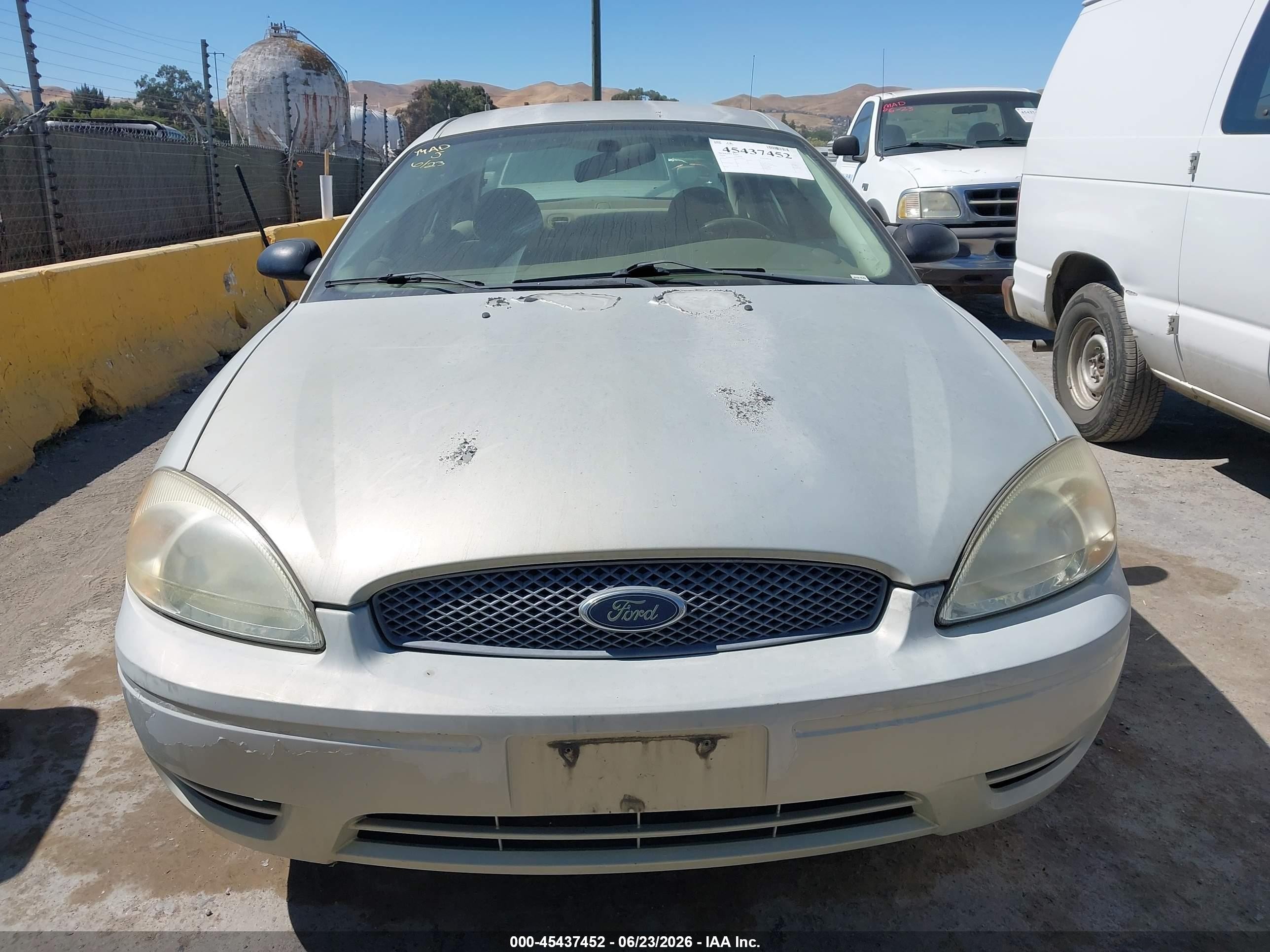 2006 Ford Taurus Se Gray vin: 1FAFP53U46A219456