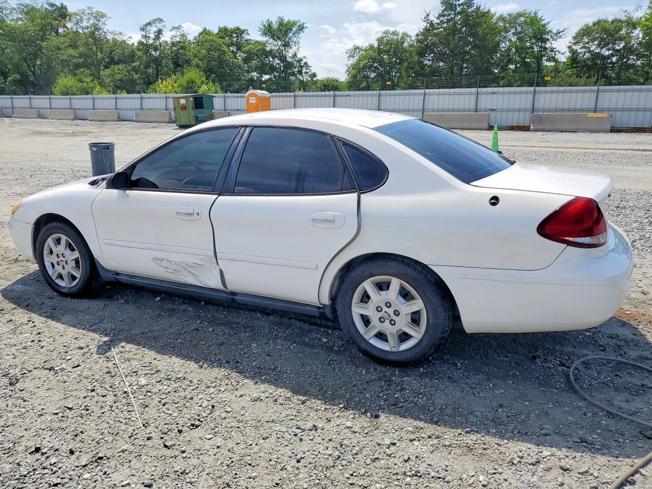 2006 Ford Taurus Se White vin: 1FAFP53U46A246950