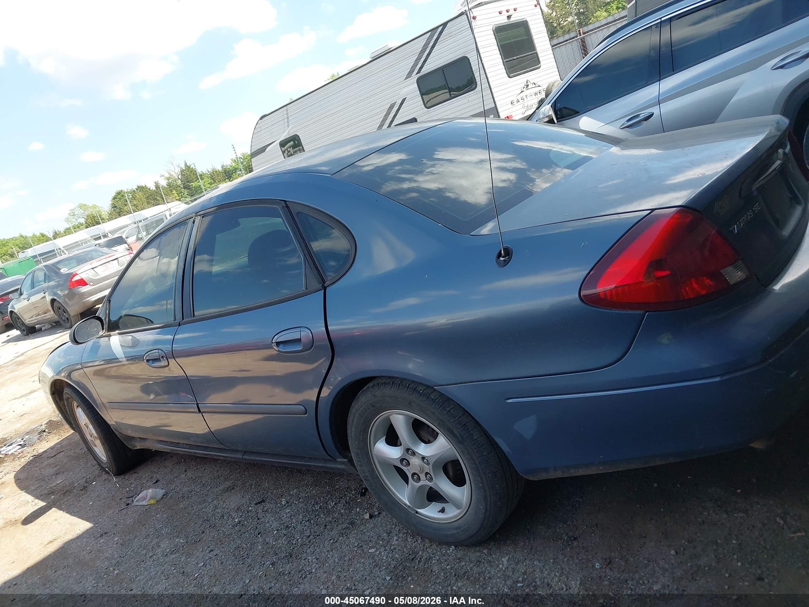 2000 Ford Taurus Se Blue vin: 1FAFP53U4YA266747