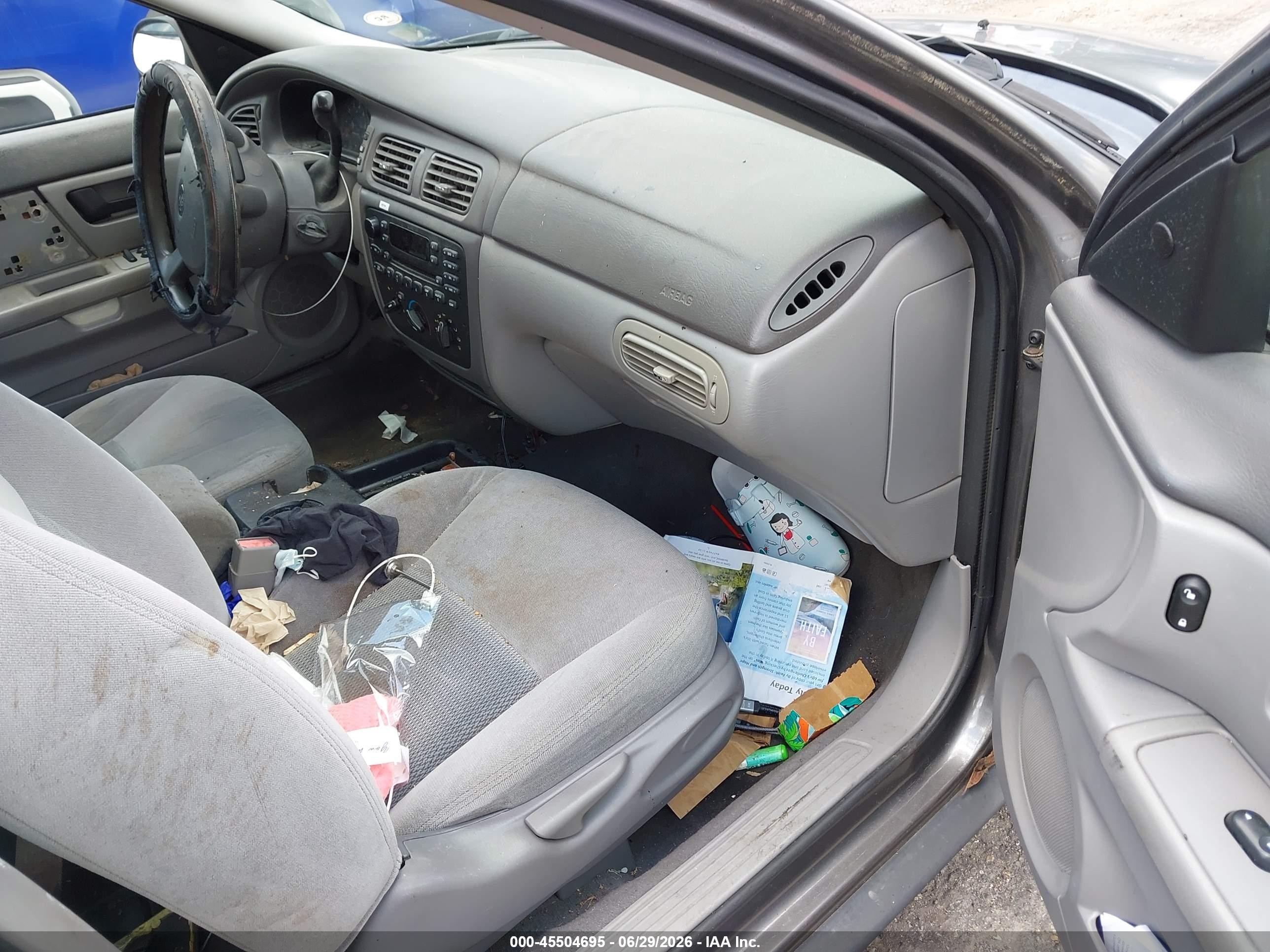 2004 Ford Taurus Se Gray vin: 1FAFP53U54G138475