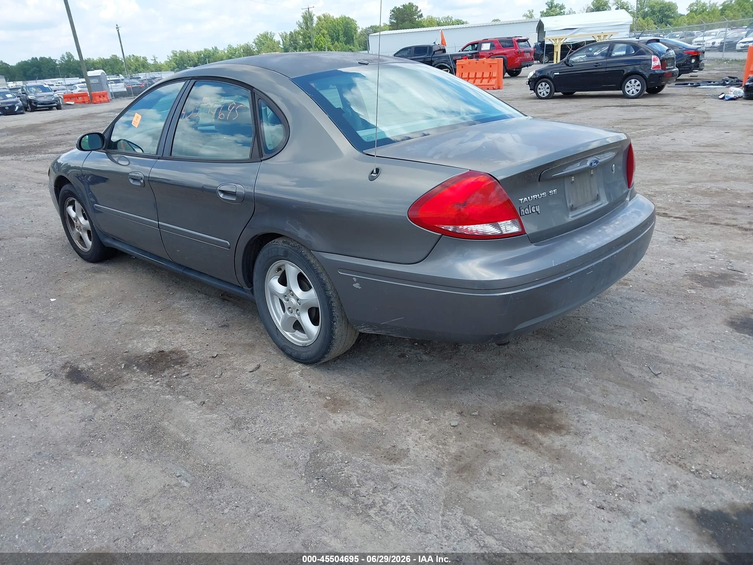 2004 Ford Taurus Se Gray vin: 1FAFP53U54G138475