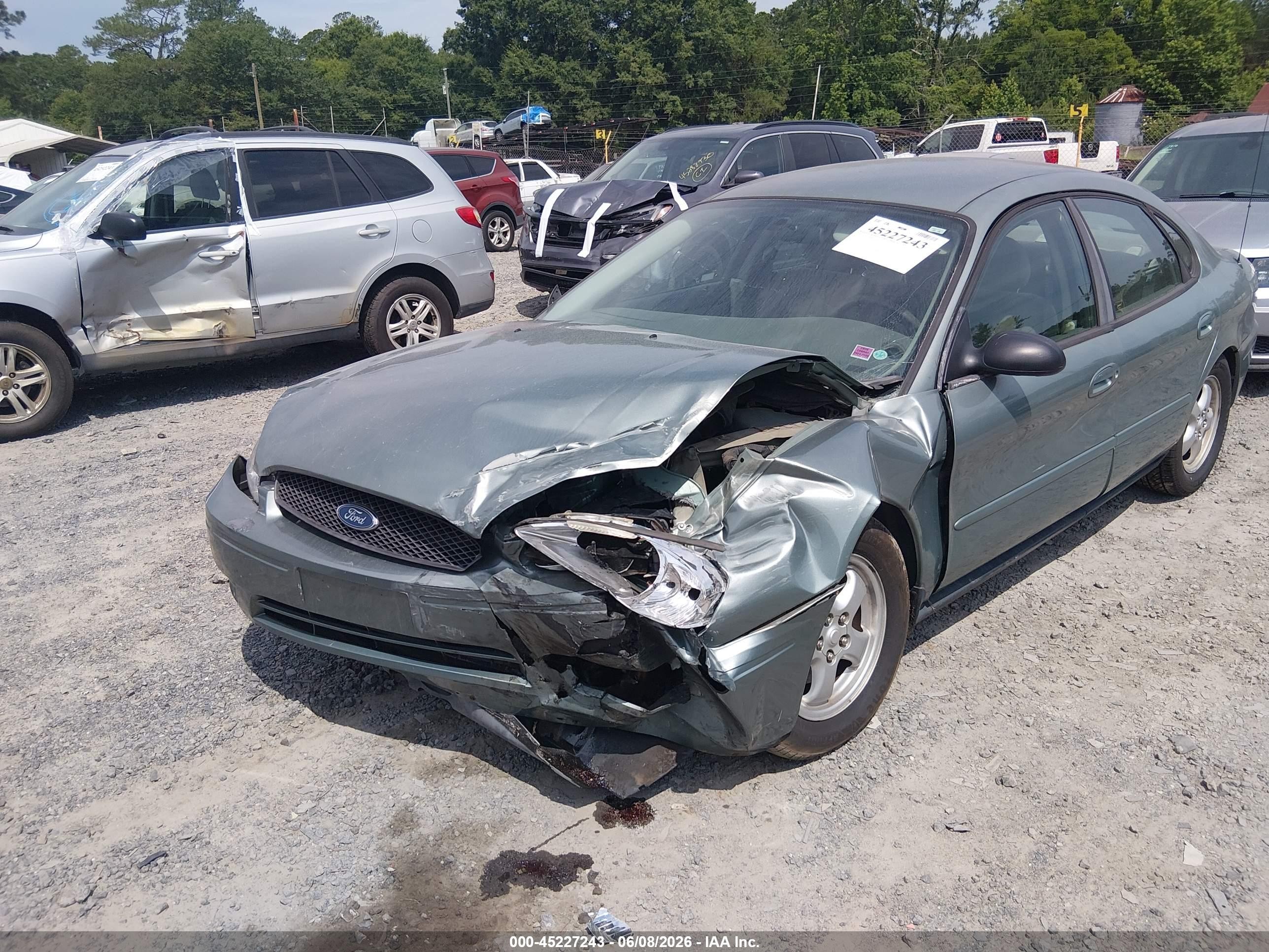 2006 Ford Taurus Se Green vin: 1FAFP53U56A115221