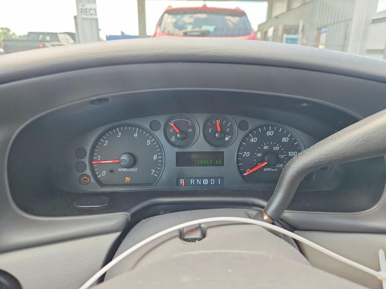 2006 Ford Taurus Se Silver vin: 1FAFP53U56A128454