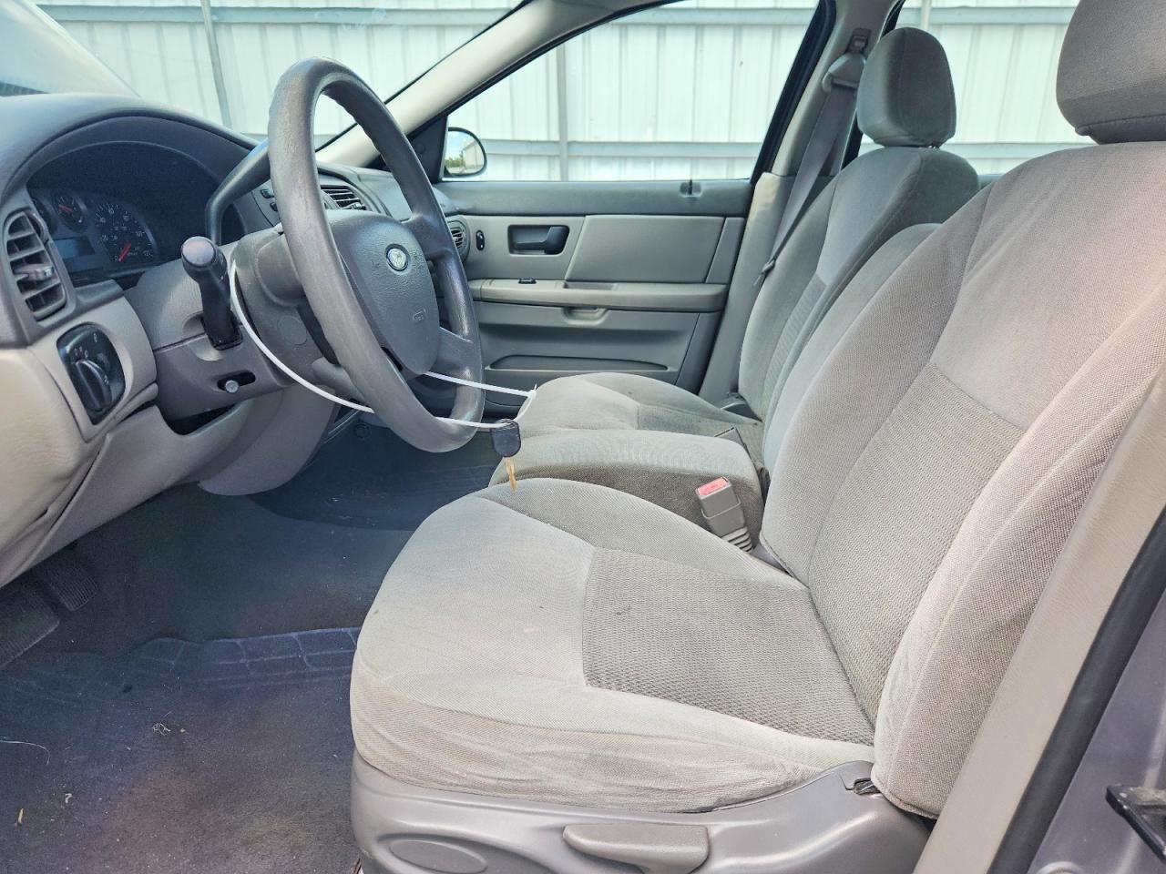 2006 Ford Taurus Se Silver vin: 1FAFP53U56A128454