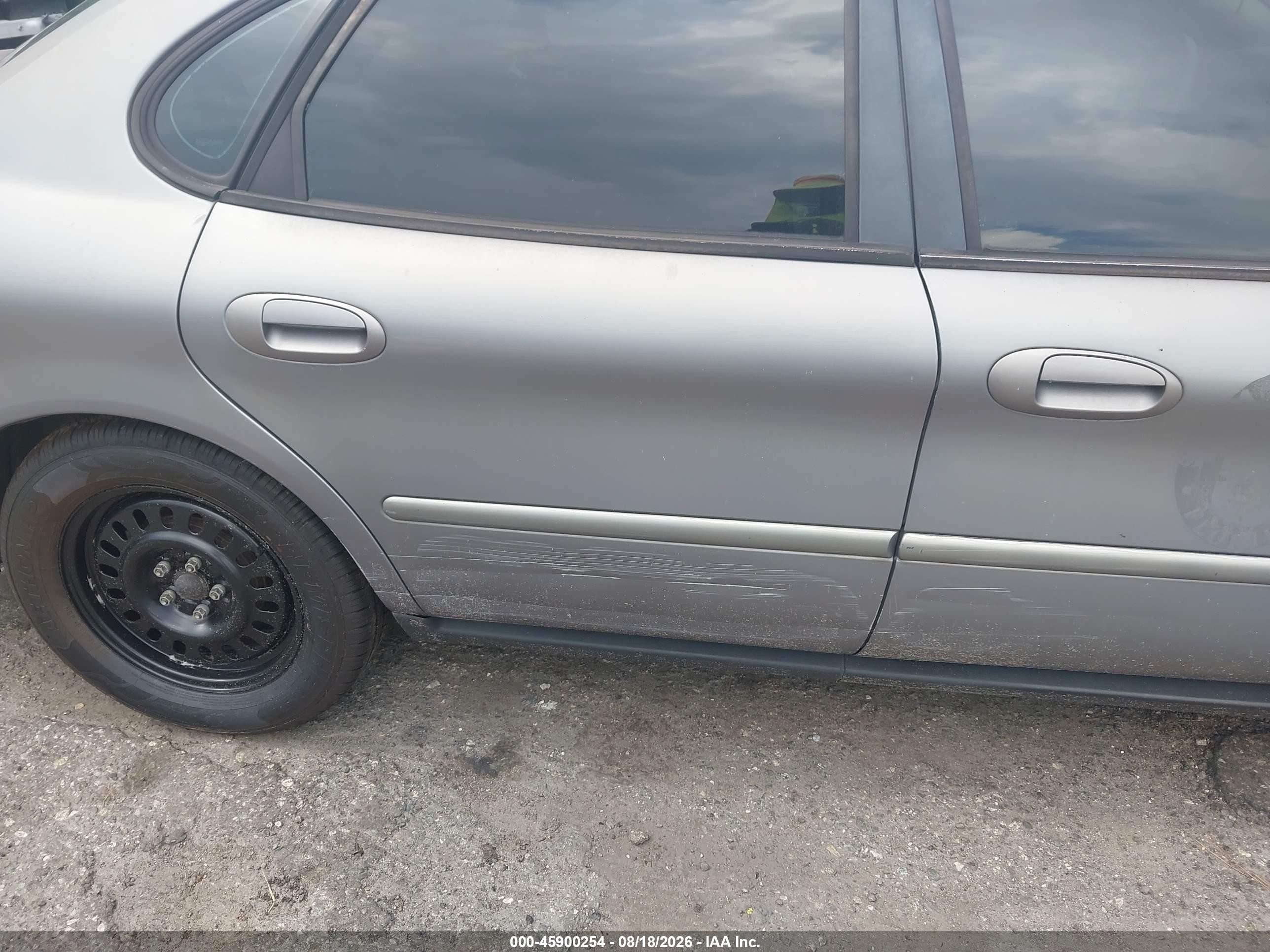 2006 Ford Taurus Se Gray vin: 1FAFP53U56A217327