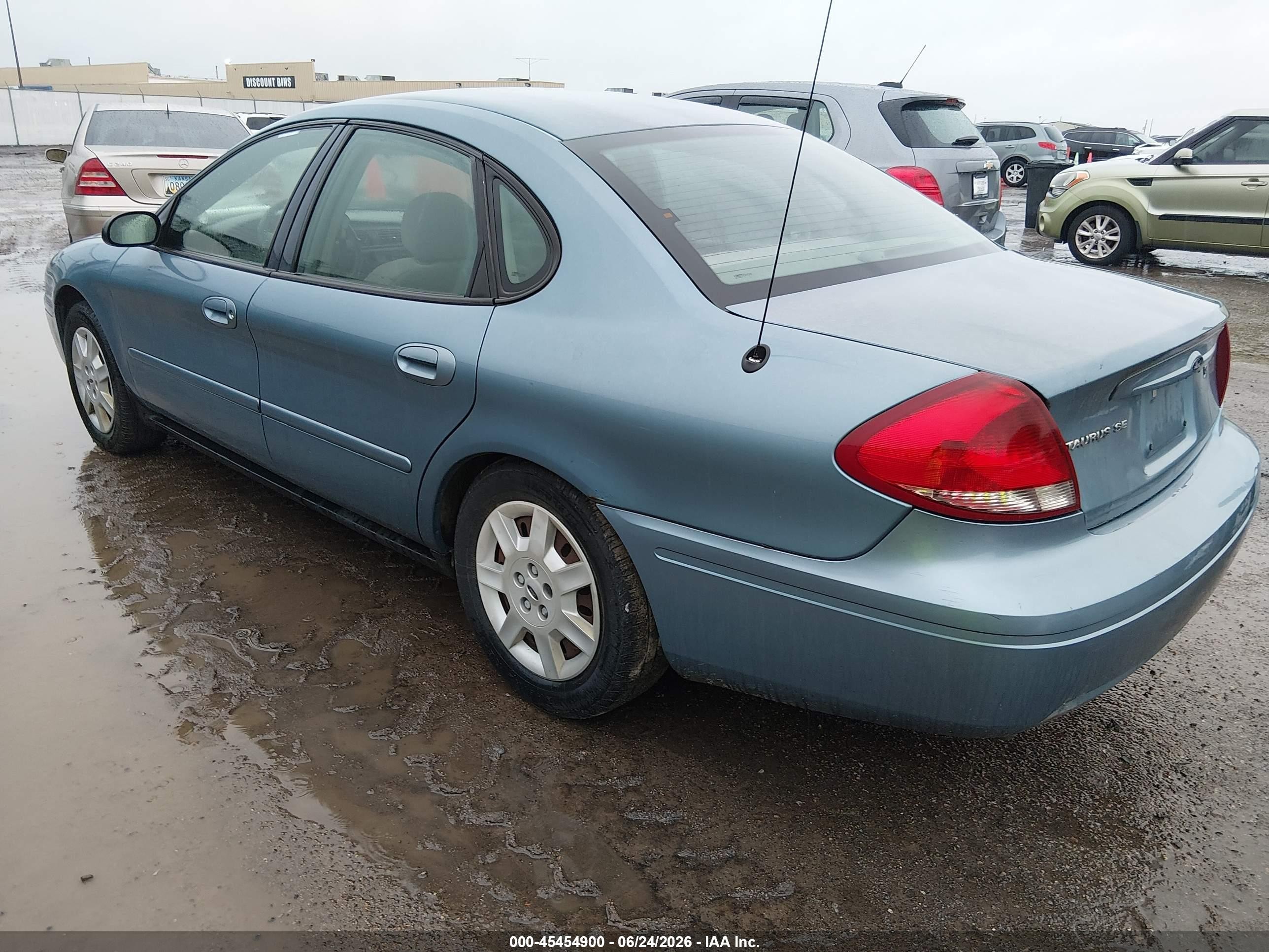 2007 Ford Taurus Se Blue vin: 1FAFP53U57A106536