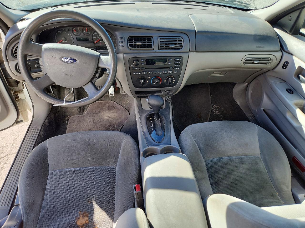 2007 Ford Taurus Se White vin: 1FAFP53U57A205664