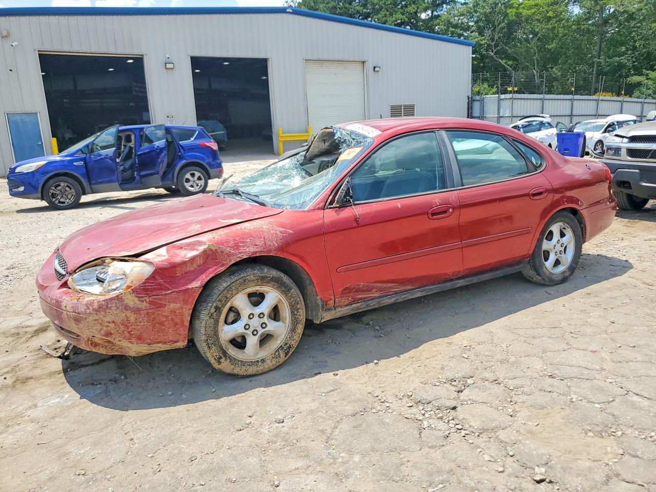 2000 Ford Taurus Se Red vin: 1FAFP53U5YA131941