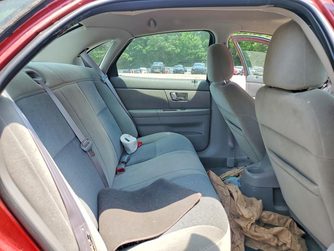 2000 Ford Taurus Se Red vin: 1FAFP53U5YA131941