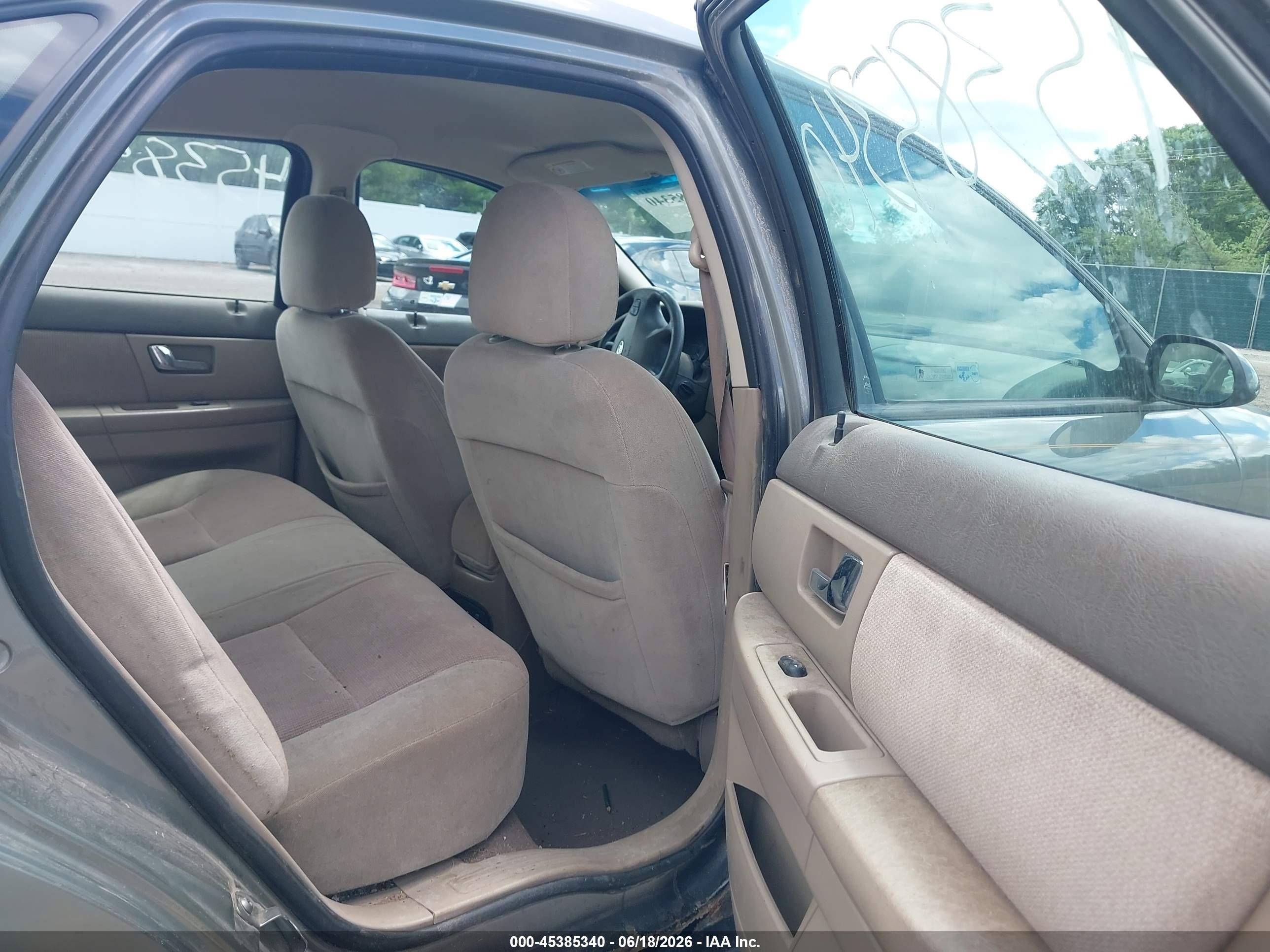 2001 Ford Taurus Se Green vin: 1FAFP53U61G106579