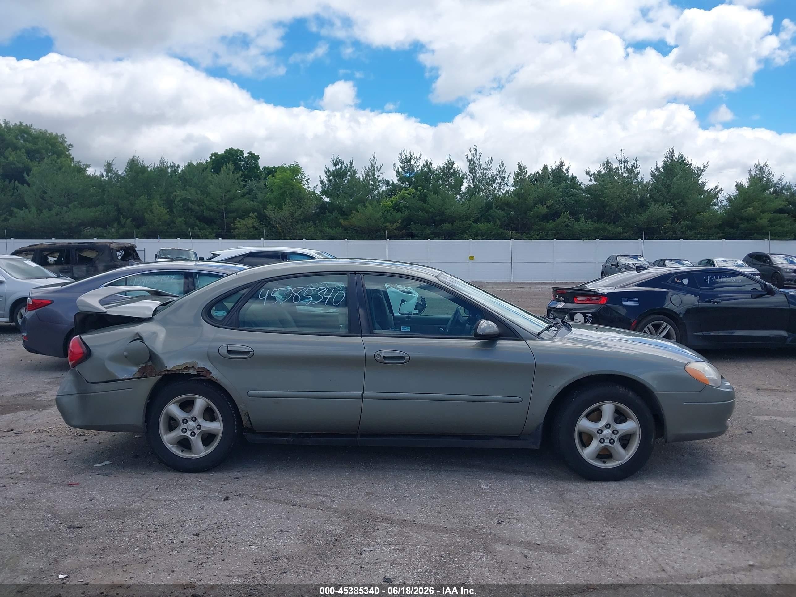 2001 Ford Taurus Se Green vin: 1FAFP53U61G106579