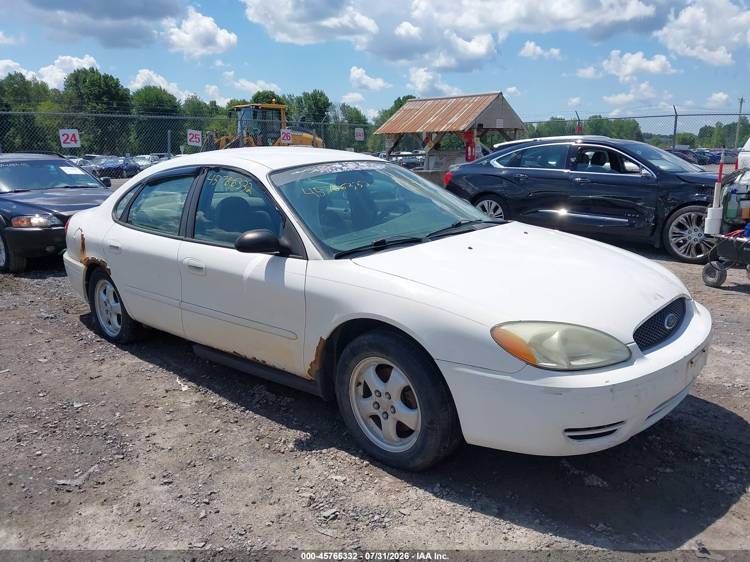 2005 Ford Taurus Se White vin: 1FAFP53U65A145326
