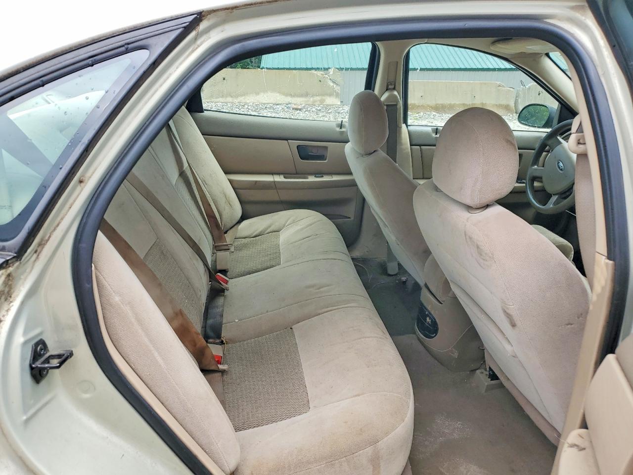 2006 Ford Taurus Se Beige vin: 1FAFP53U66A144677
