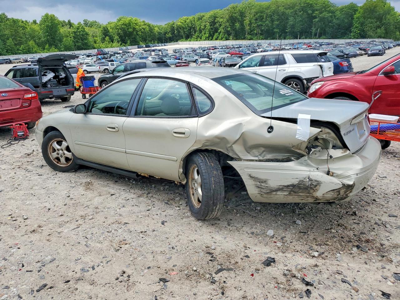 2006 Ford Taurus Se Beige vin: 1FAFP53U66A144677