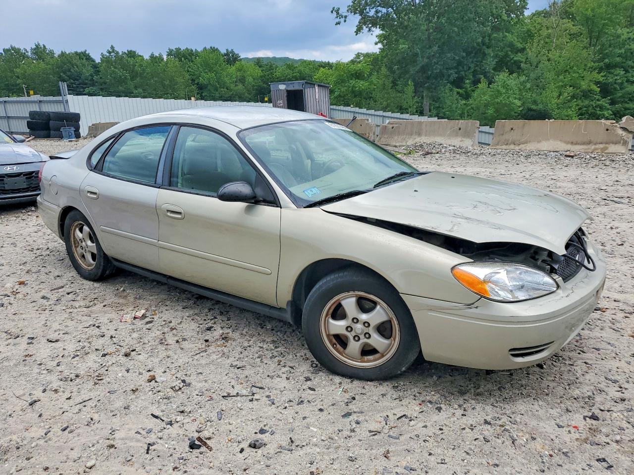 2006 Ford Taurus Se Beige vin: 1FAFP53U66A144677