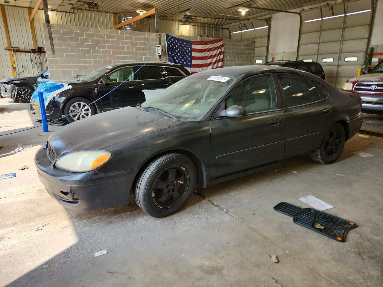 2006 Ford Taurus Se Черный vin: 1FAFP53U66A161916