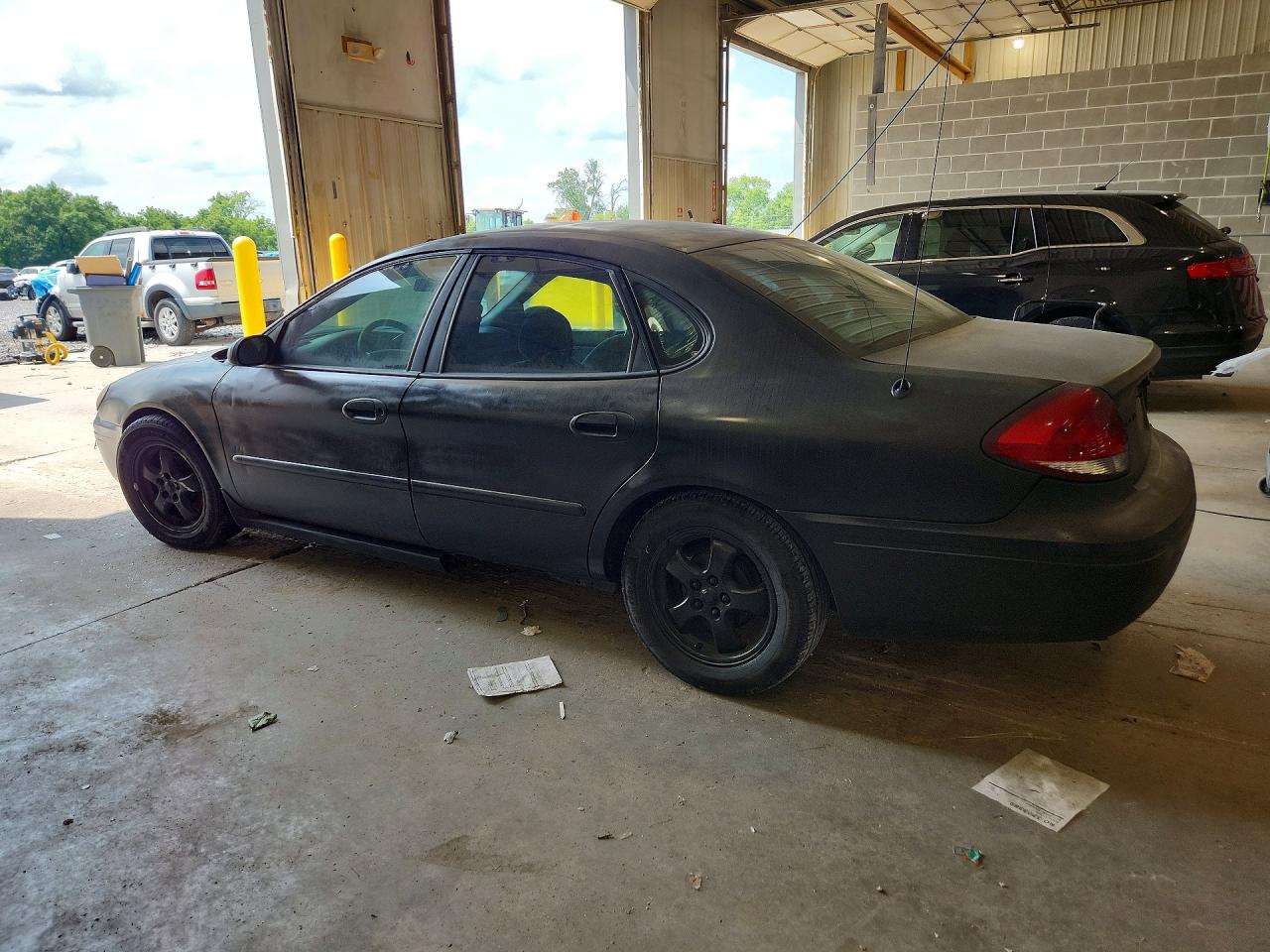 2006 Ford Taurus Se Черный vin: 1FAFP53U66A161916