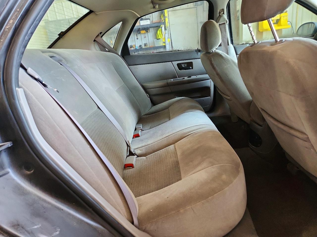 2006 Ford Taurus Se Черный vin: 1FAFP53U66A161916