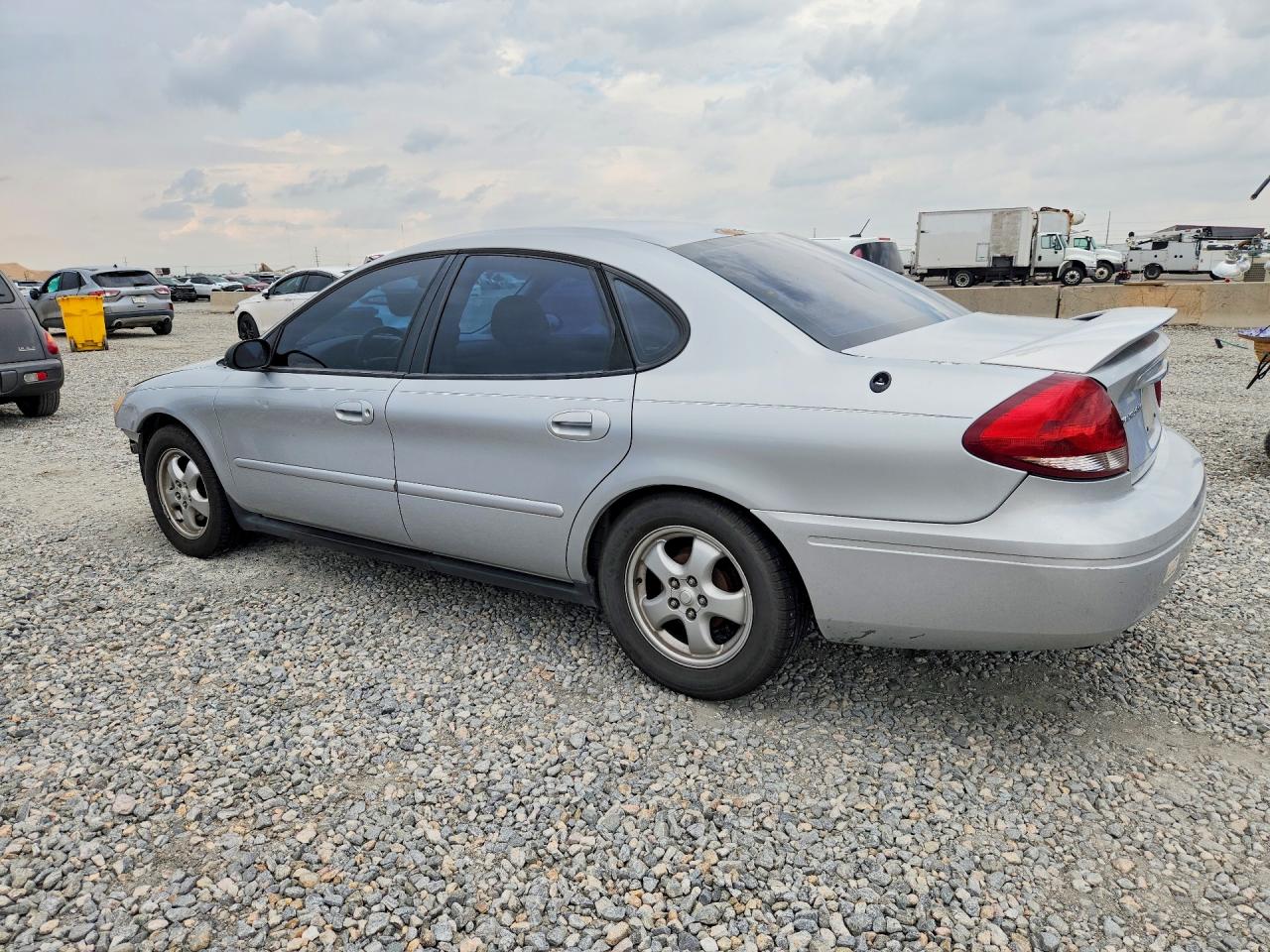 2006 Ford Taurus Se Silver vin: 1FAFP53U66A190400