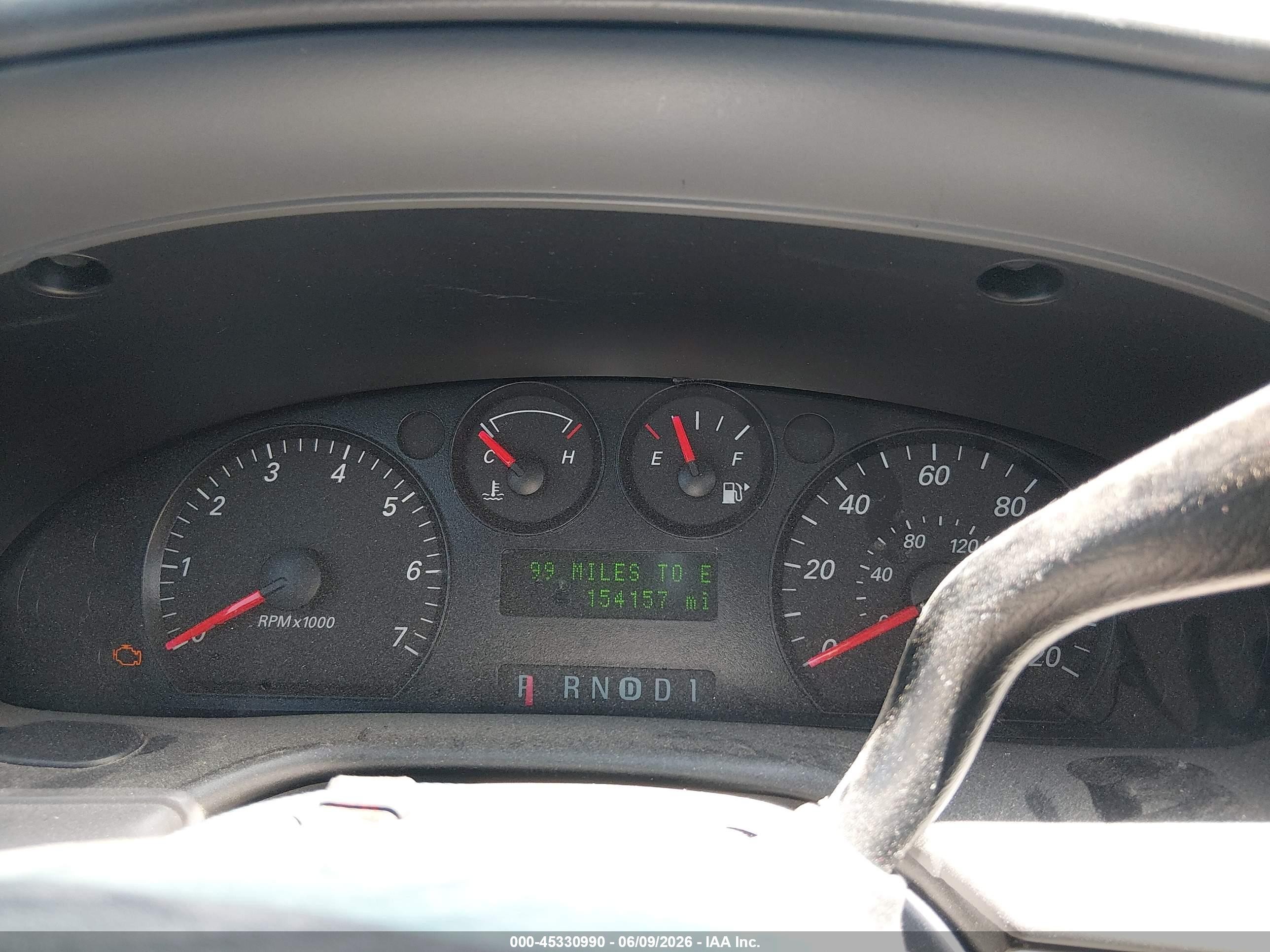 2007 Ford Taurus Se White vin: 1FAFP53U67A107324