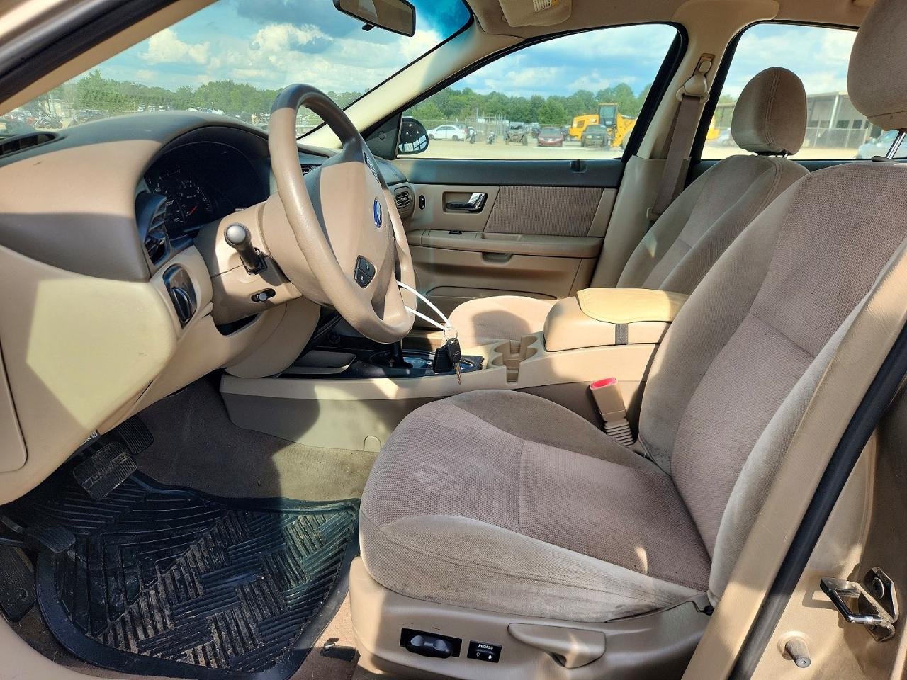 2002 Ford Taurus Se Золотой vin: 1FAFP53U72G219474