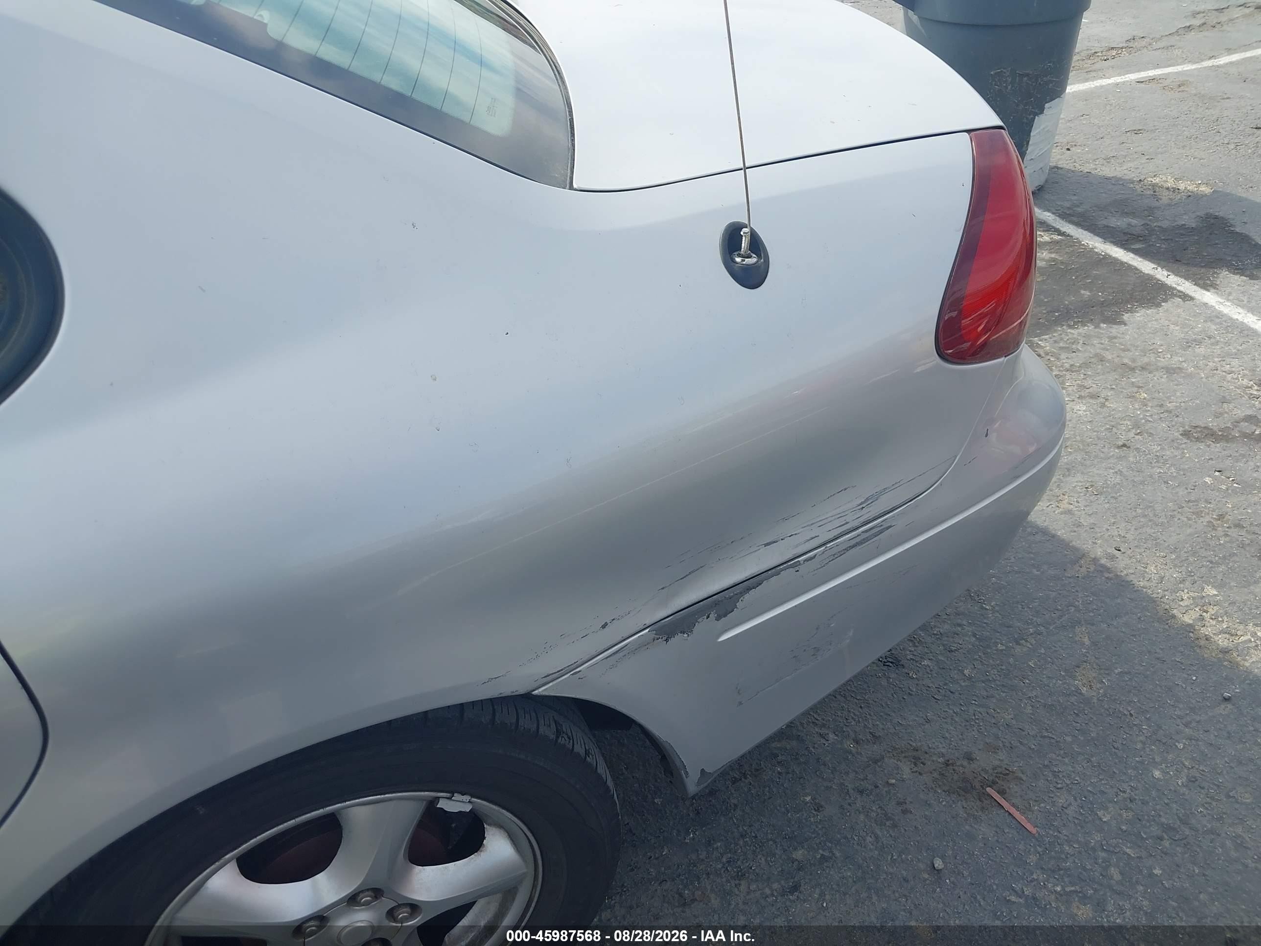 2002 Ford Taurus Se Silver vin: 1FAFP53U72G225288