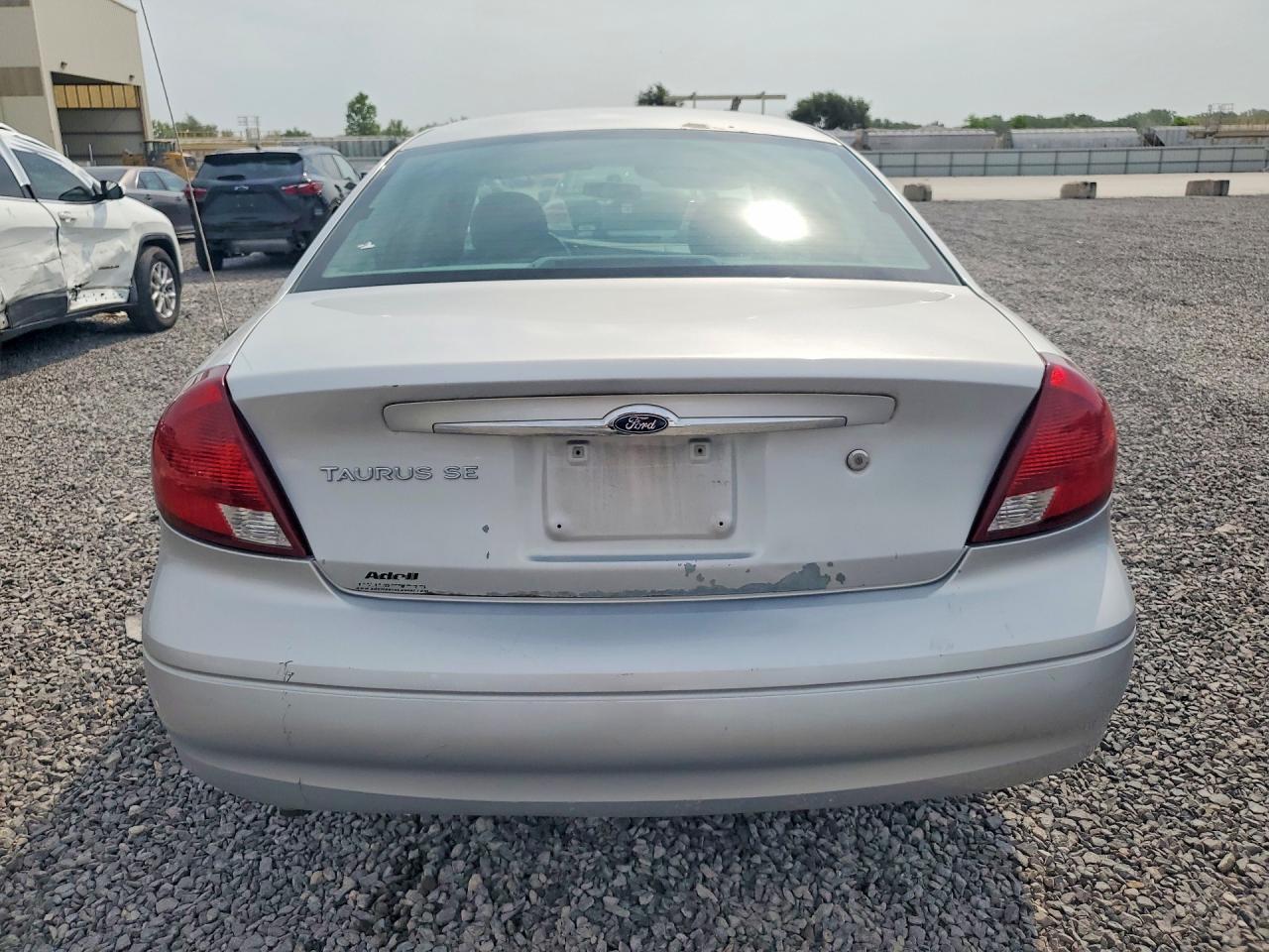 2003 Ford Taurus Se Silver vin: 1FAFP53U73A192345