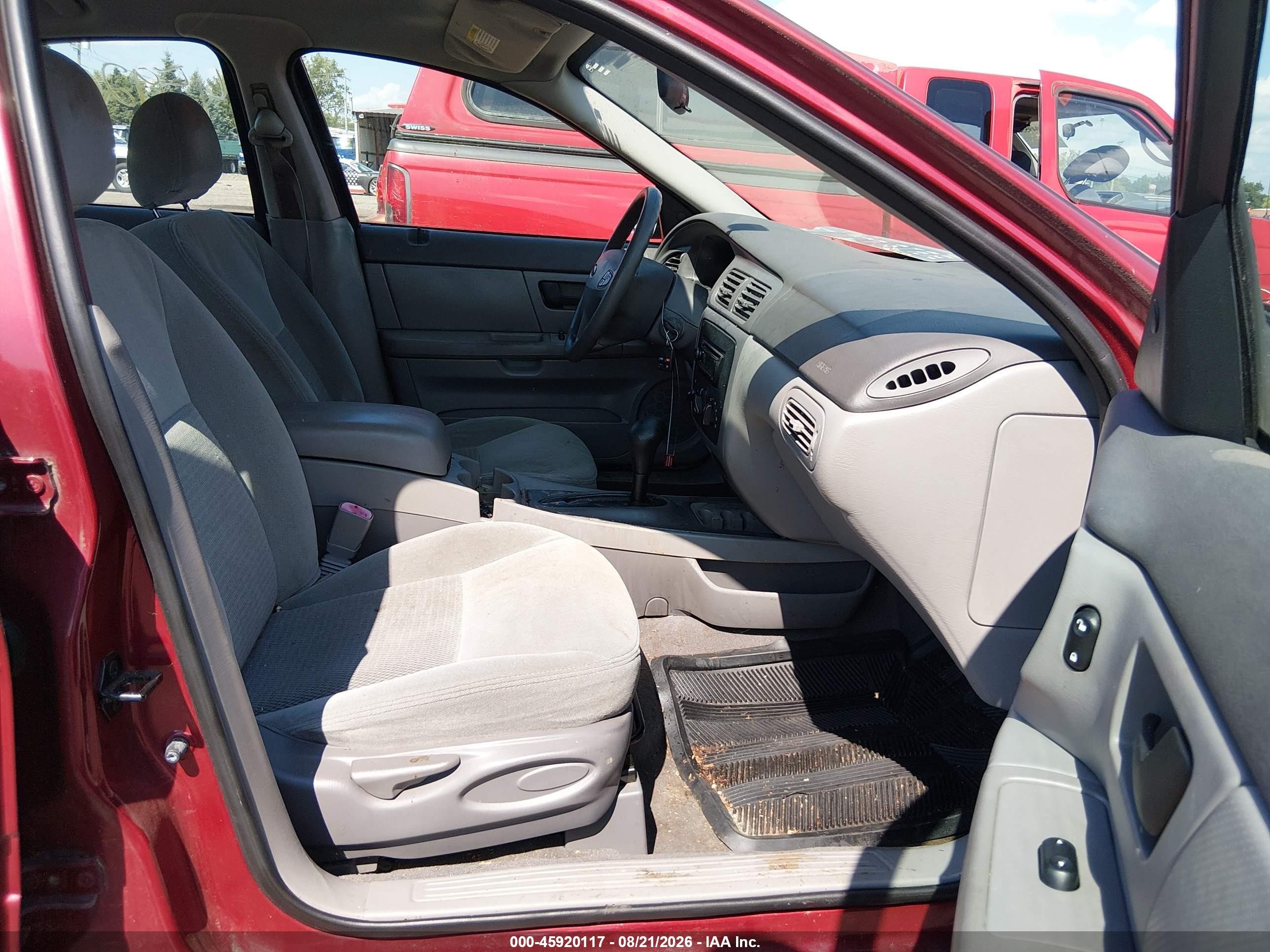 2003 Ford Taurus Se Red vin: 1FAFP53U73G243758
