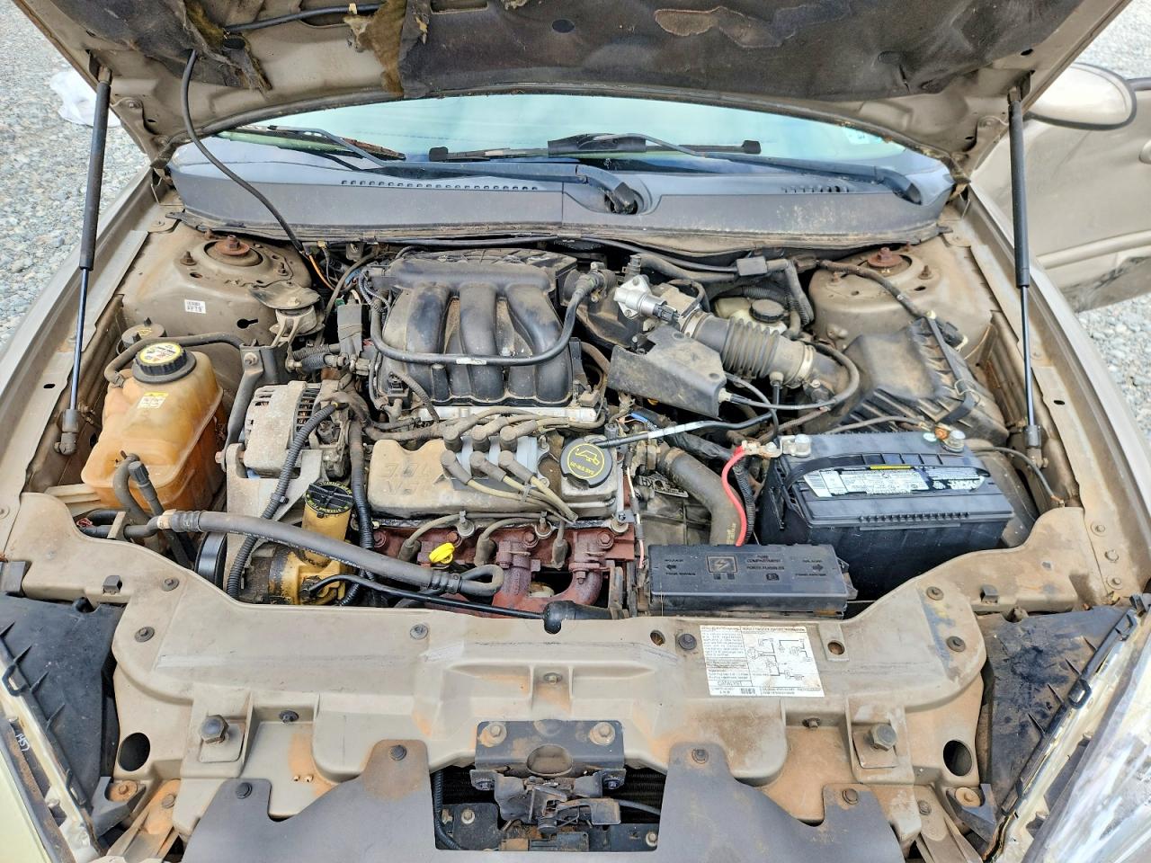 2004 Ford Taurus Se Tan vin: 1FAFP53U74A112544